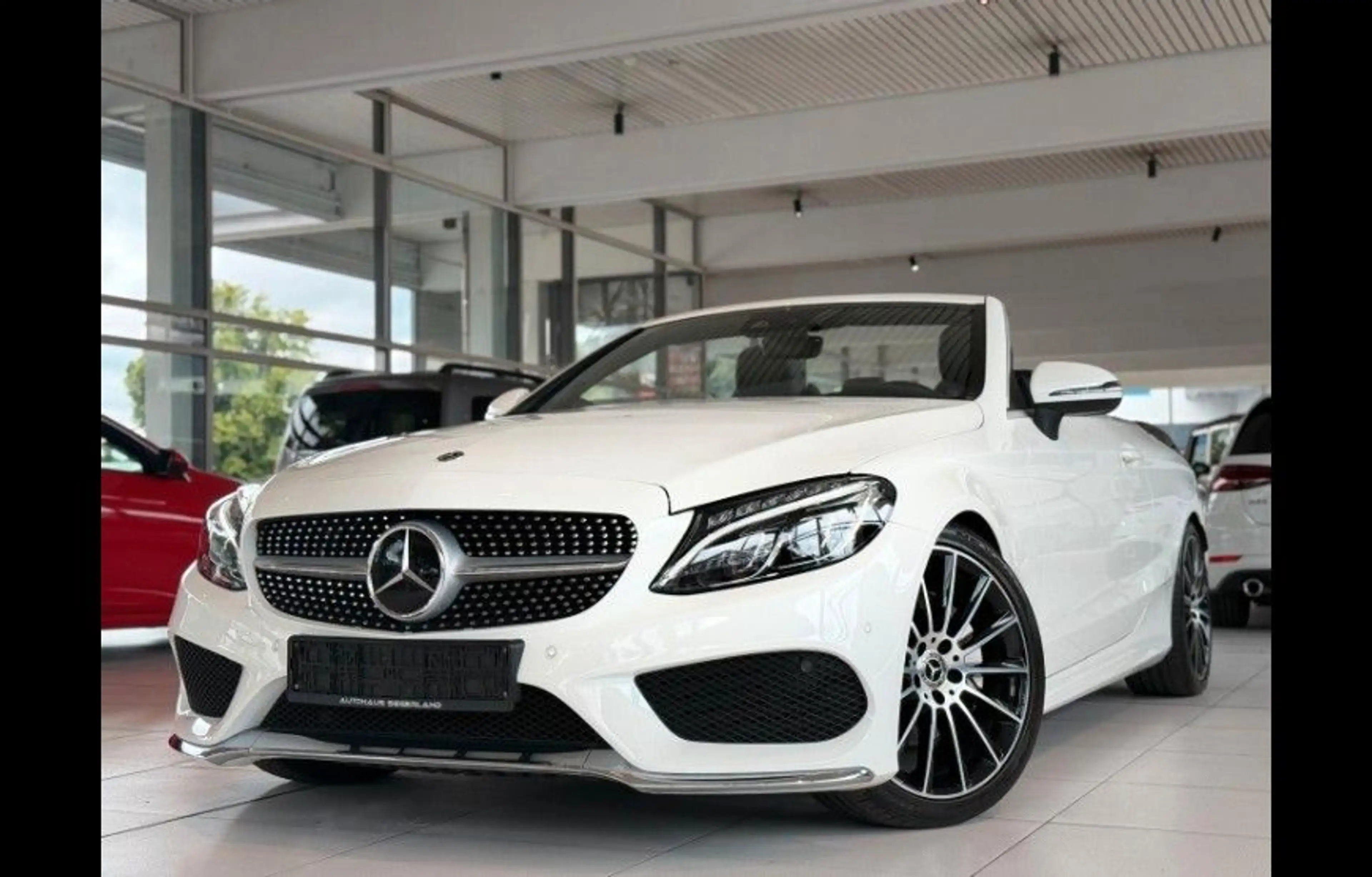 Mercedes-Benz C 200 Cabrio/ AMG-LINE/ 19-Zoll/Leder//Airmatic — photo 2