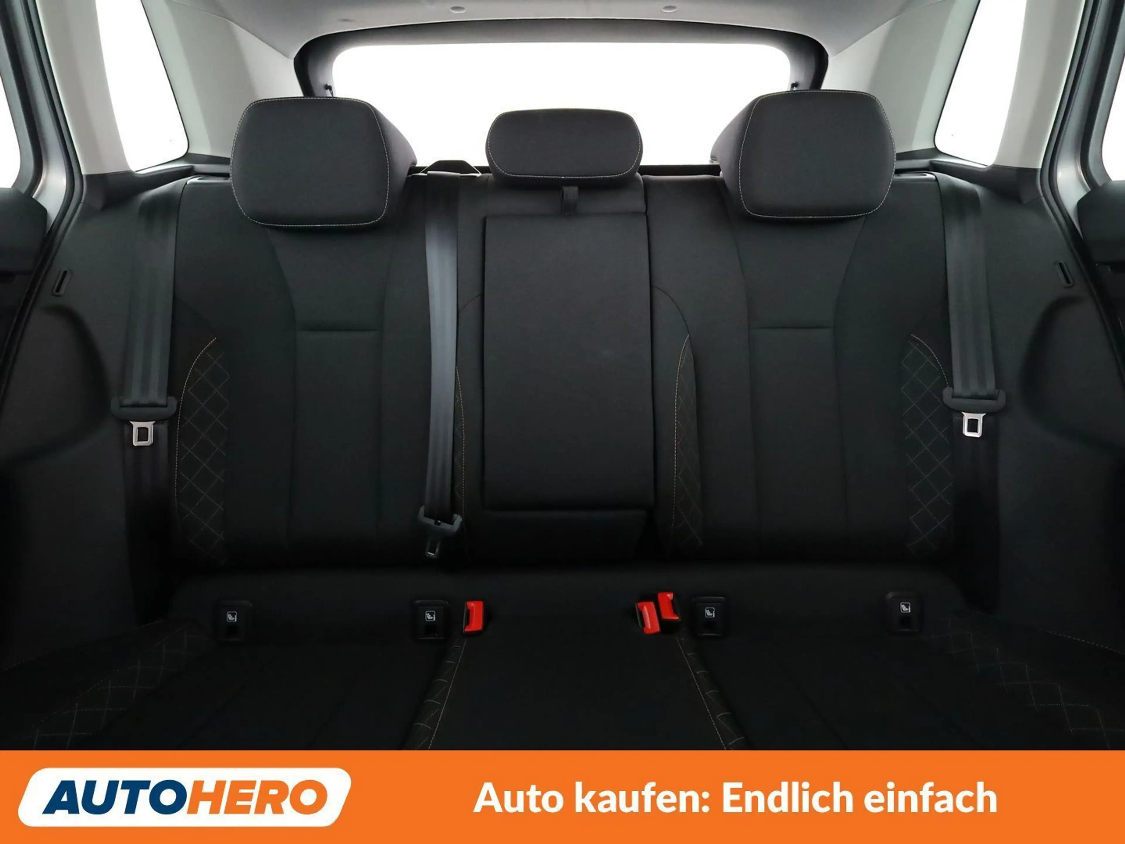 Skoda Kamiq 1.0 TSI Ambition — photo 15