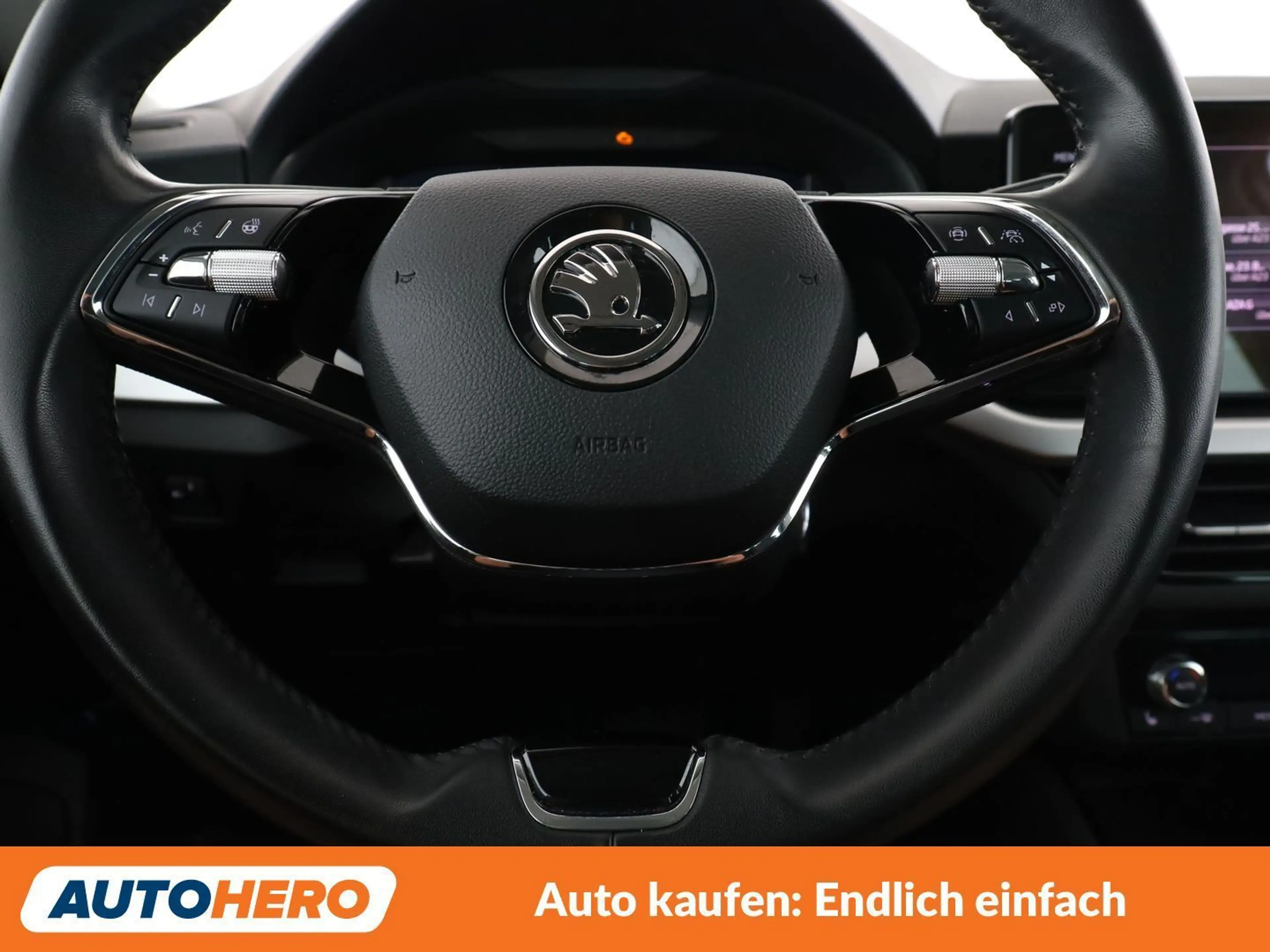 Skoda Kamiq 1.0 TSI Ambition — photo 19