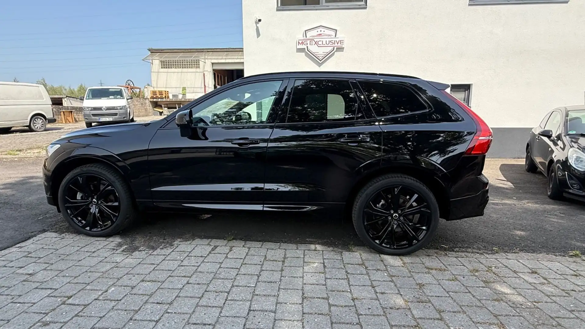 Volvo XC60 XC60 R-Design Black Edition AWD fahrbereit Noir - 2