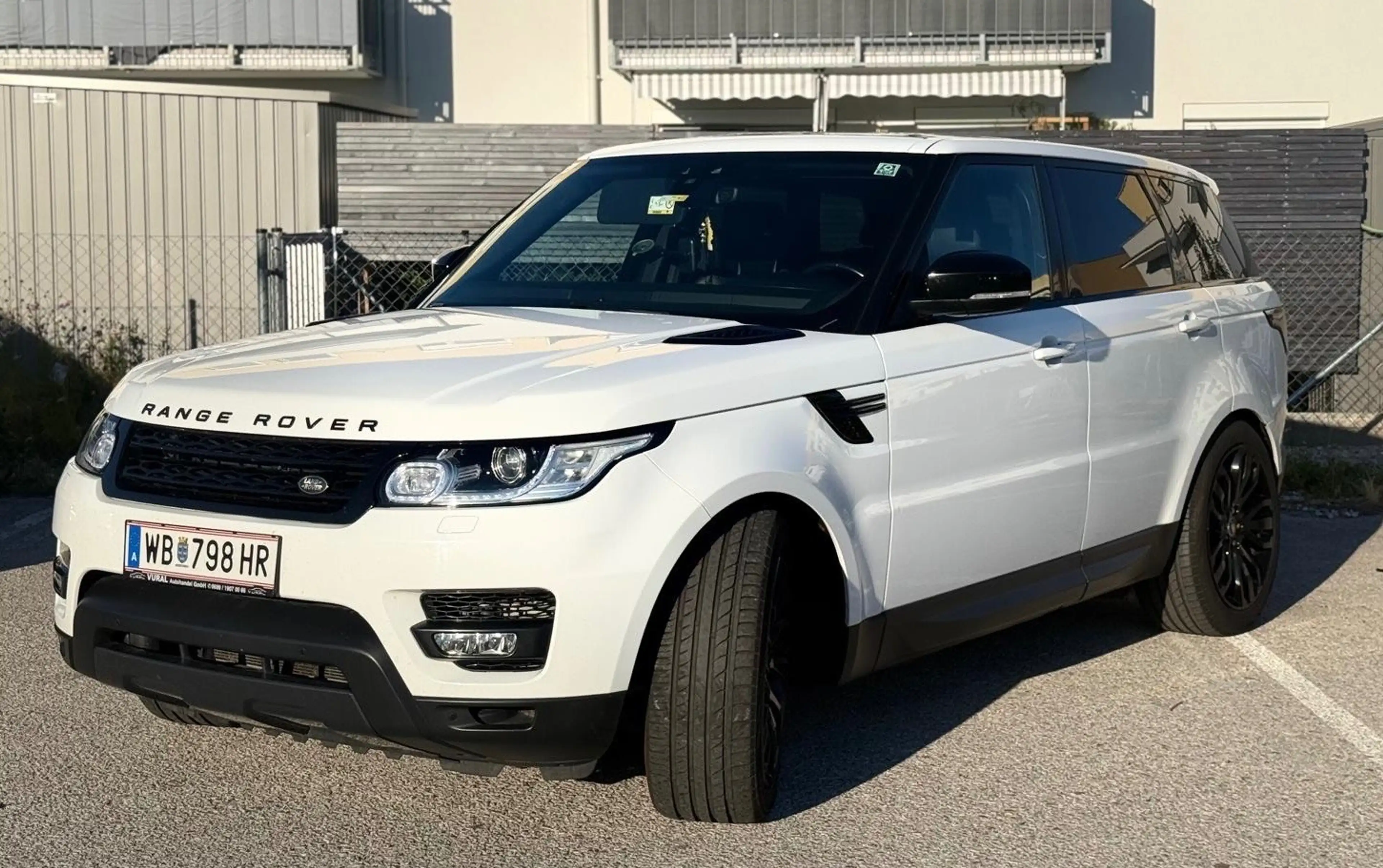 Land Rover Range Rover Sport HS — photo 3