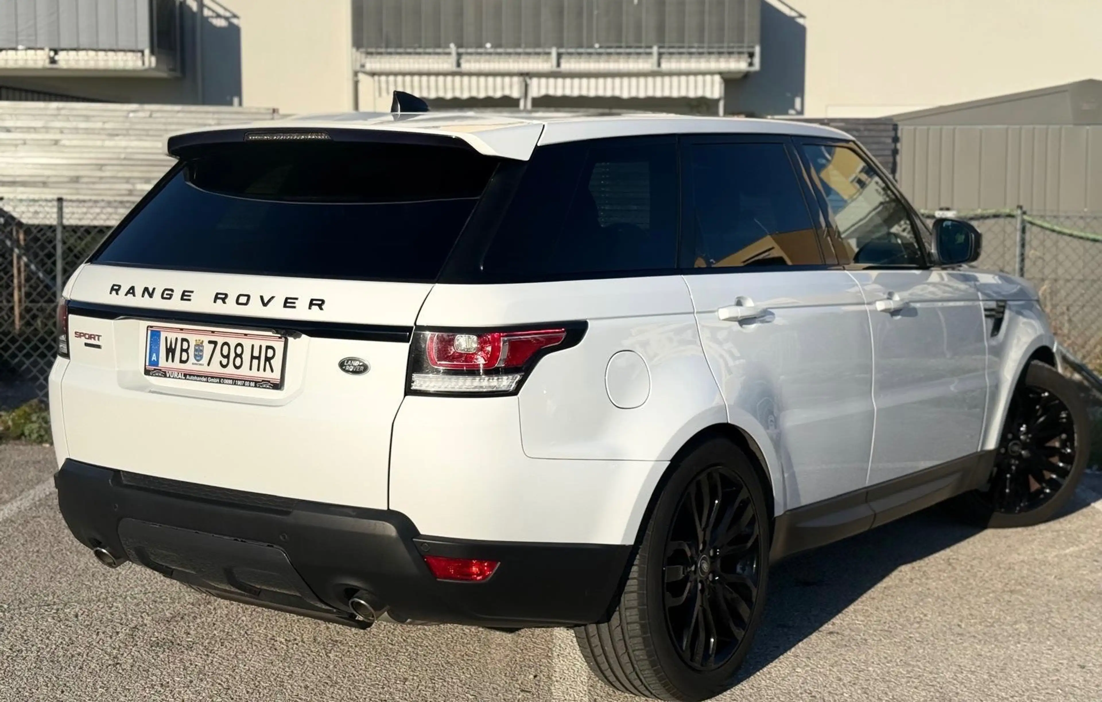 Land Rover Range Rover Sport HS — photo 6