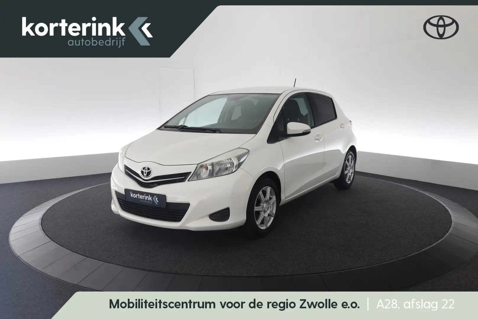 Toyota Yaris 1.3 VVT-i Aspiration Wit - 1