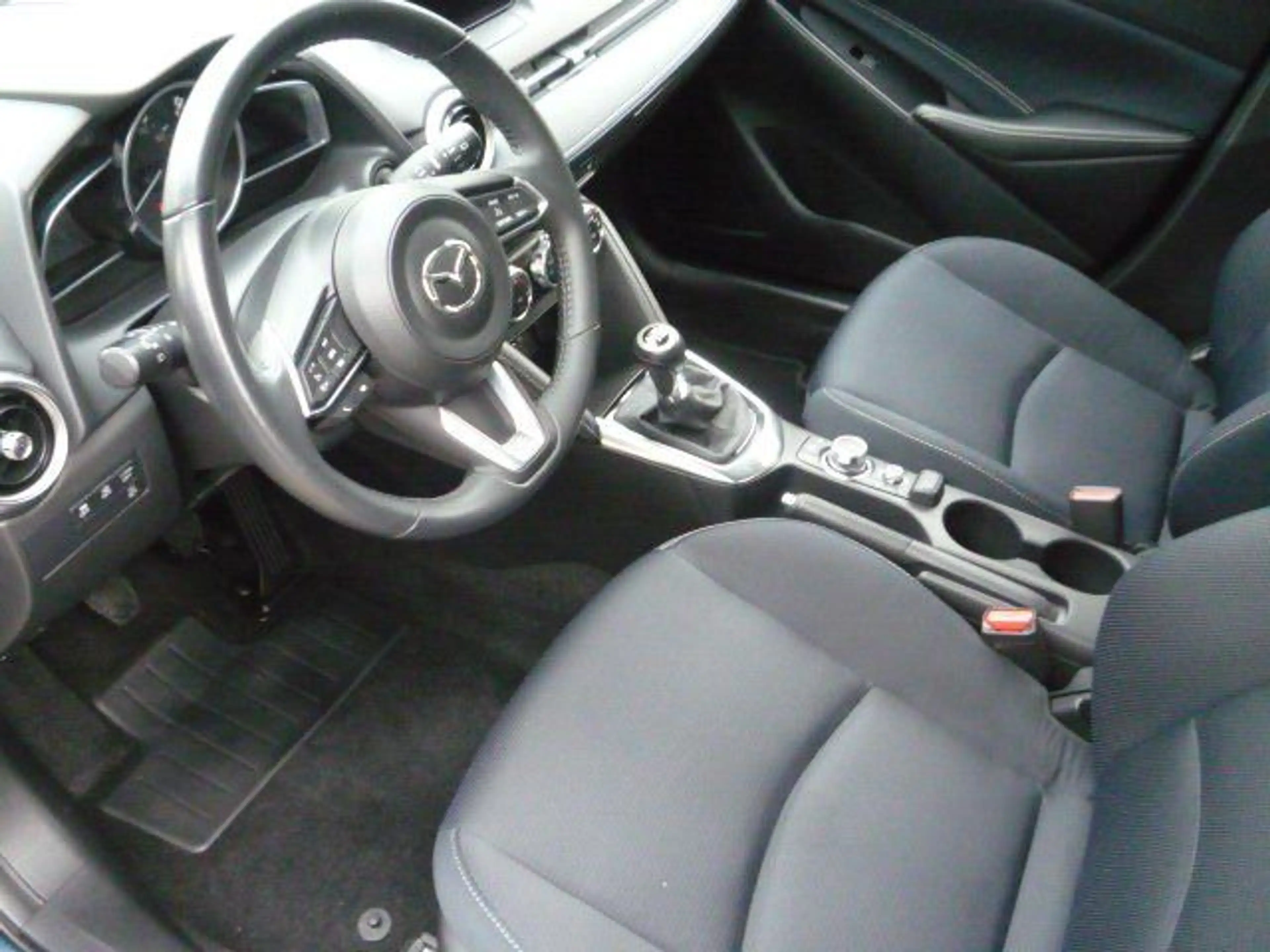 Mazda 2 e-SKYACTIV G 90 MAZDA M HYBRID MT FWD Navi*Al — photo 9
