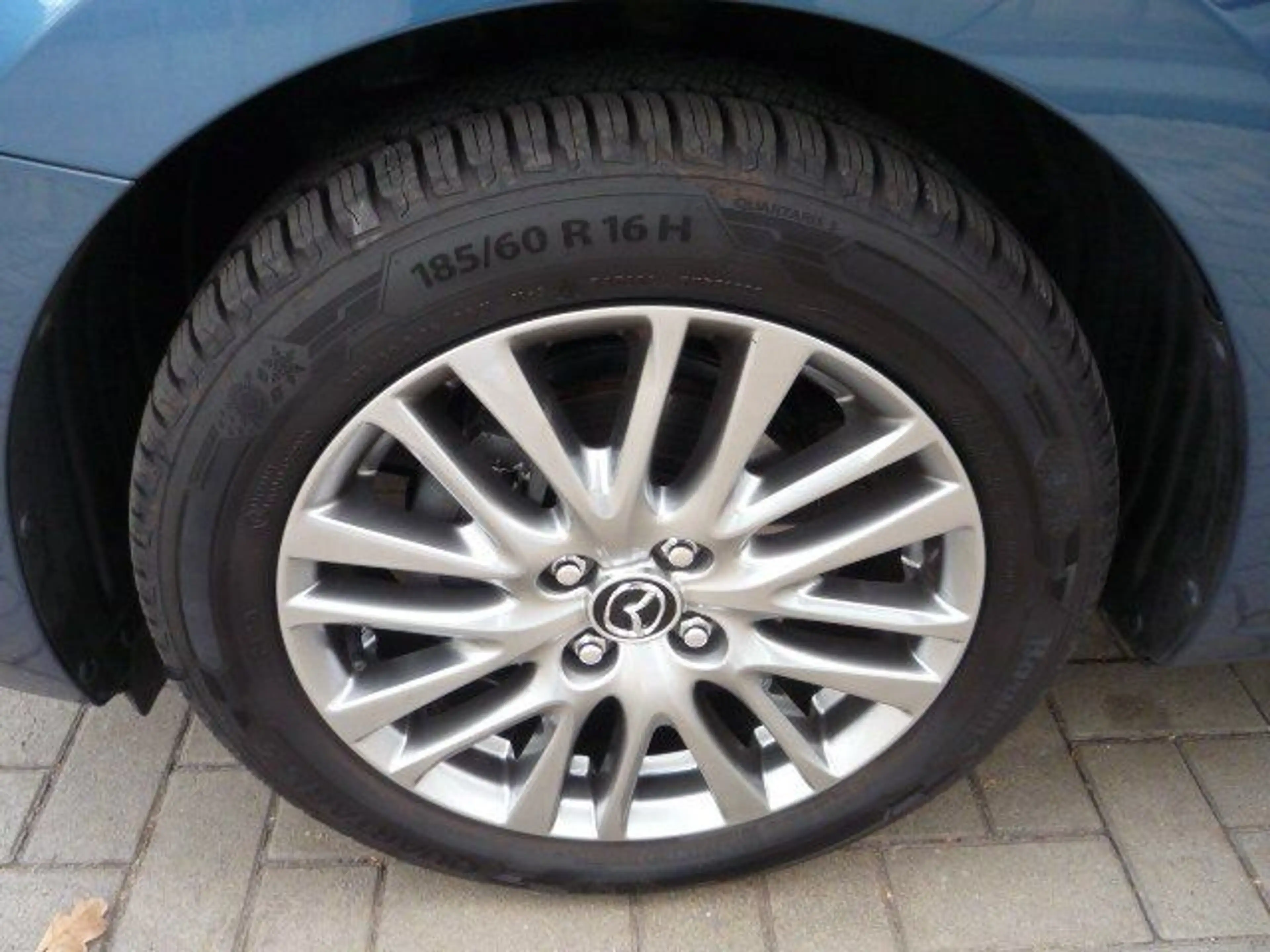 Mazda 2 e-SKYACTIV G 90 MAZDA M HYBRID MT FWD Navi*Al — photo 8
