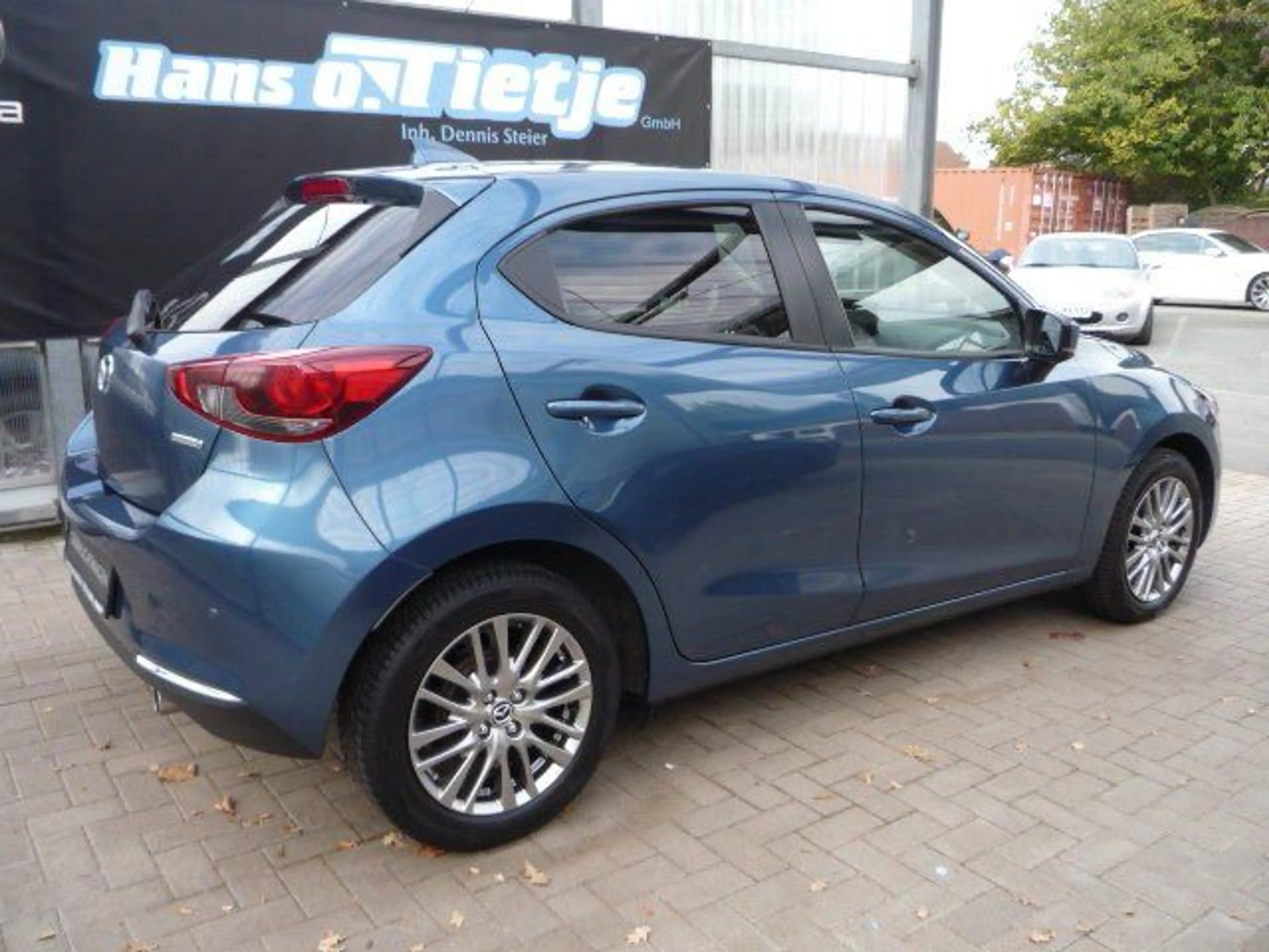 Mazda 2 e-SKYACTIV G 90 MAZDA M HYBRID MT FWD Navi*Al — photo 3