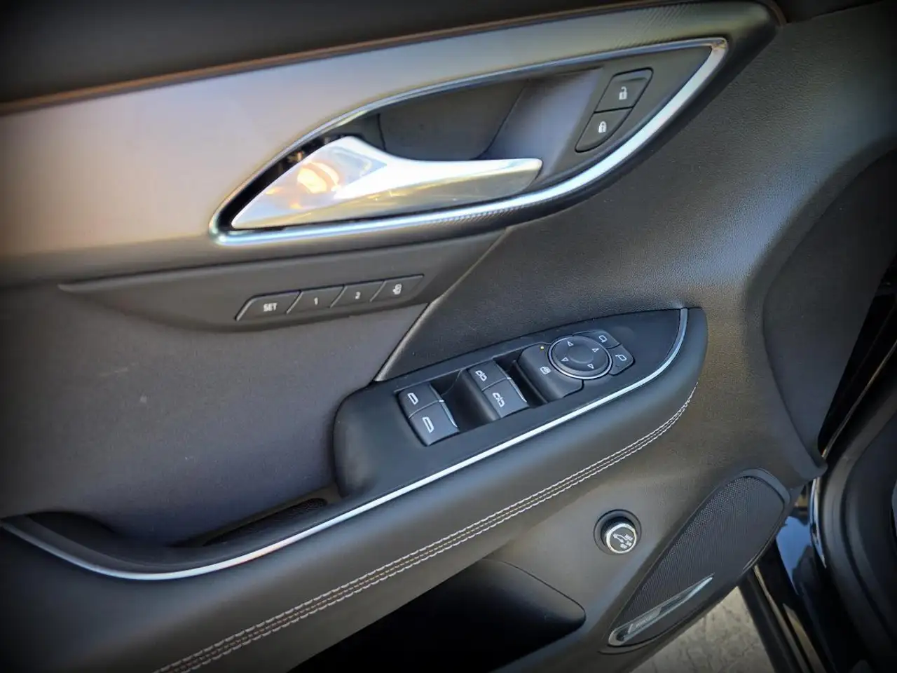 Buick Envision снимка Buick Envision