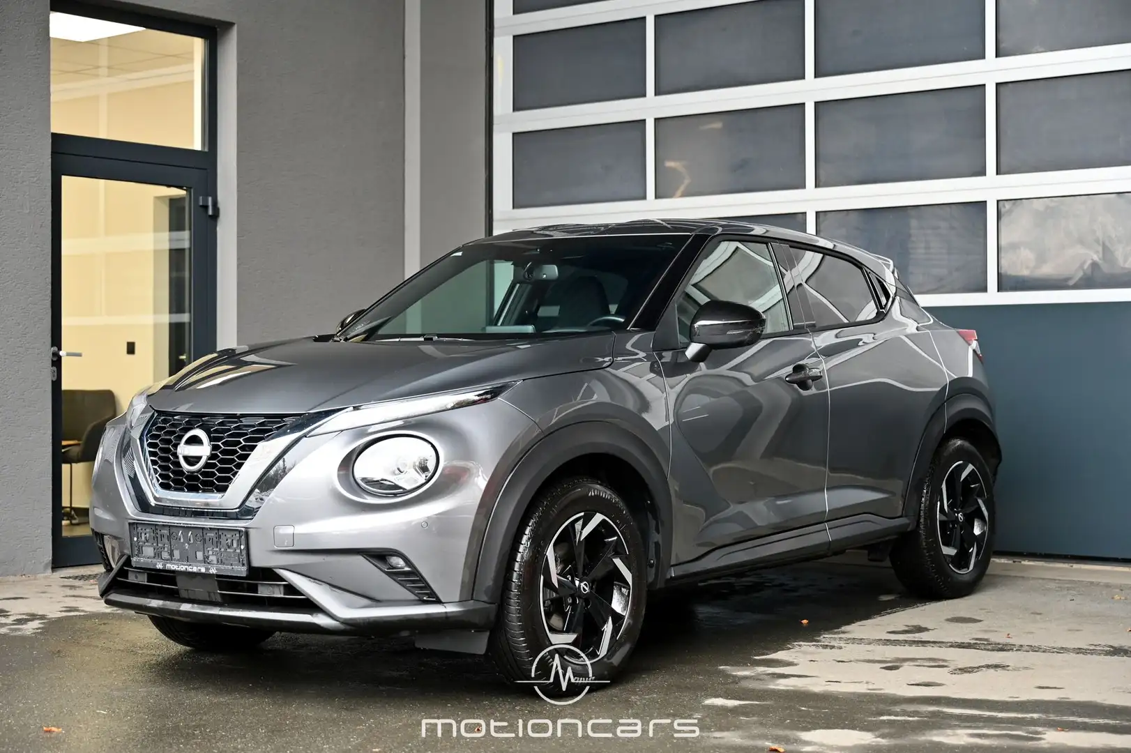 Nissan Juke 1.0 DIG-T 114 DCT N-Connecta Pickerl NEU EXP € 15 Szary - 1
