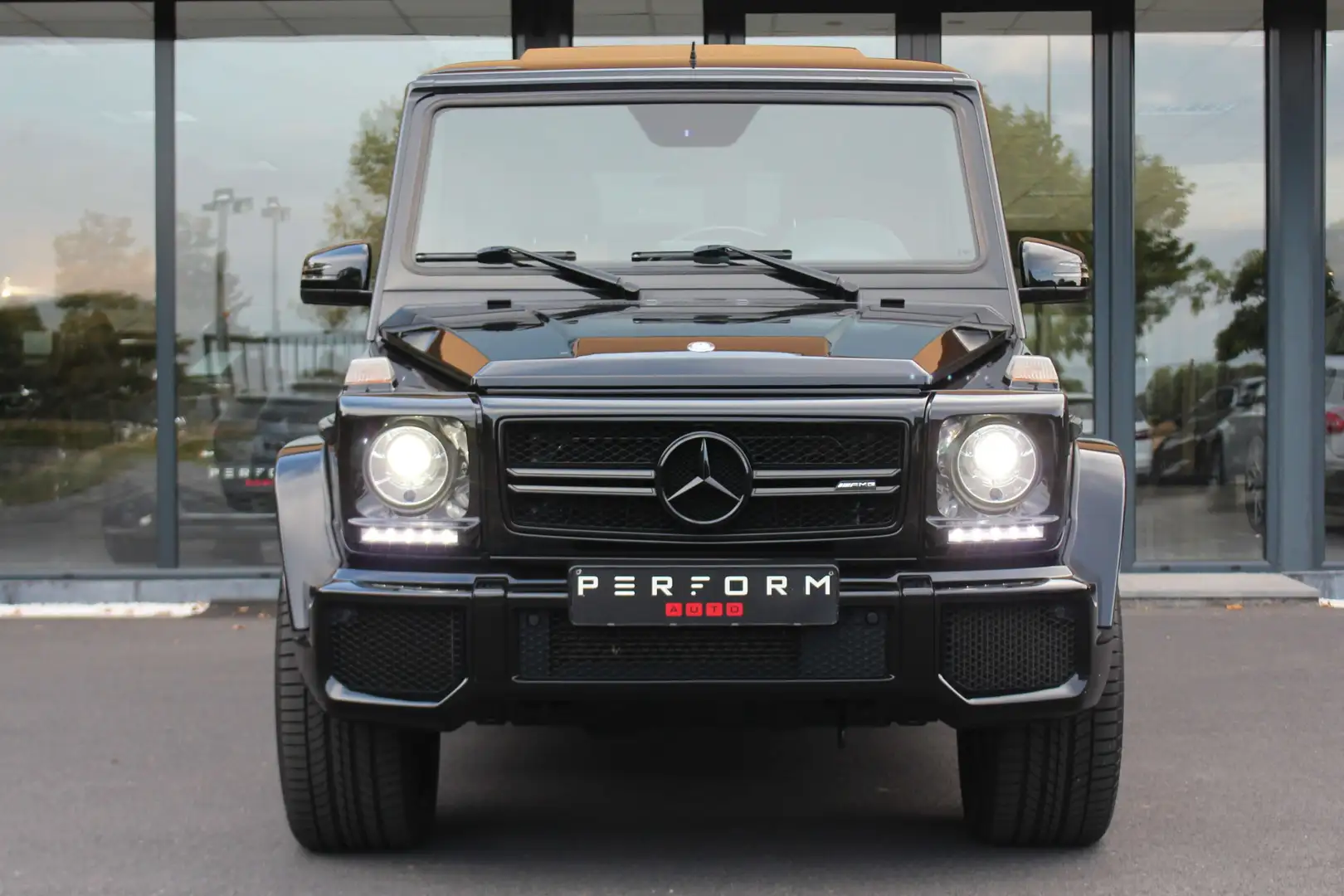 Mercedes-Benz G 63 AMG DESIGNO*LICHTE VRACHT*1e LAK*+1JGRNT Noir - 2
