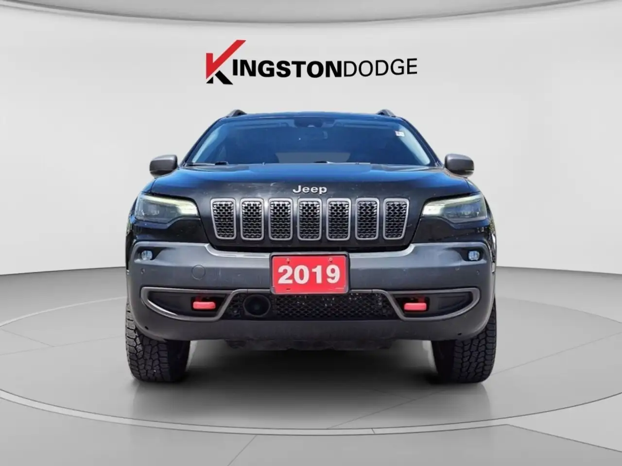 Jeep Cherokee снимка Jeep Cherokee