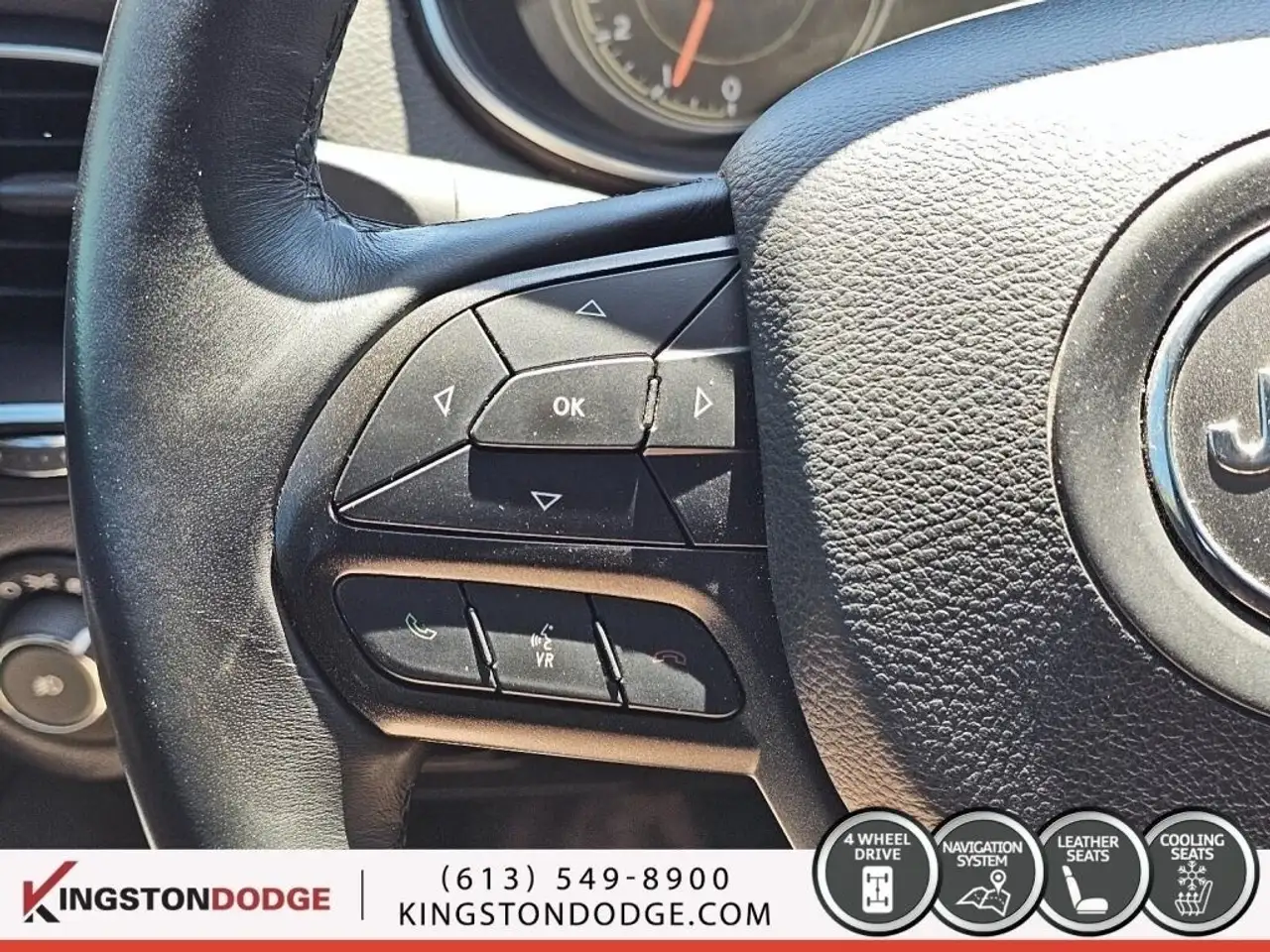 Jeep Cherokee снимка Jeep Cherokee