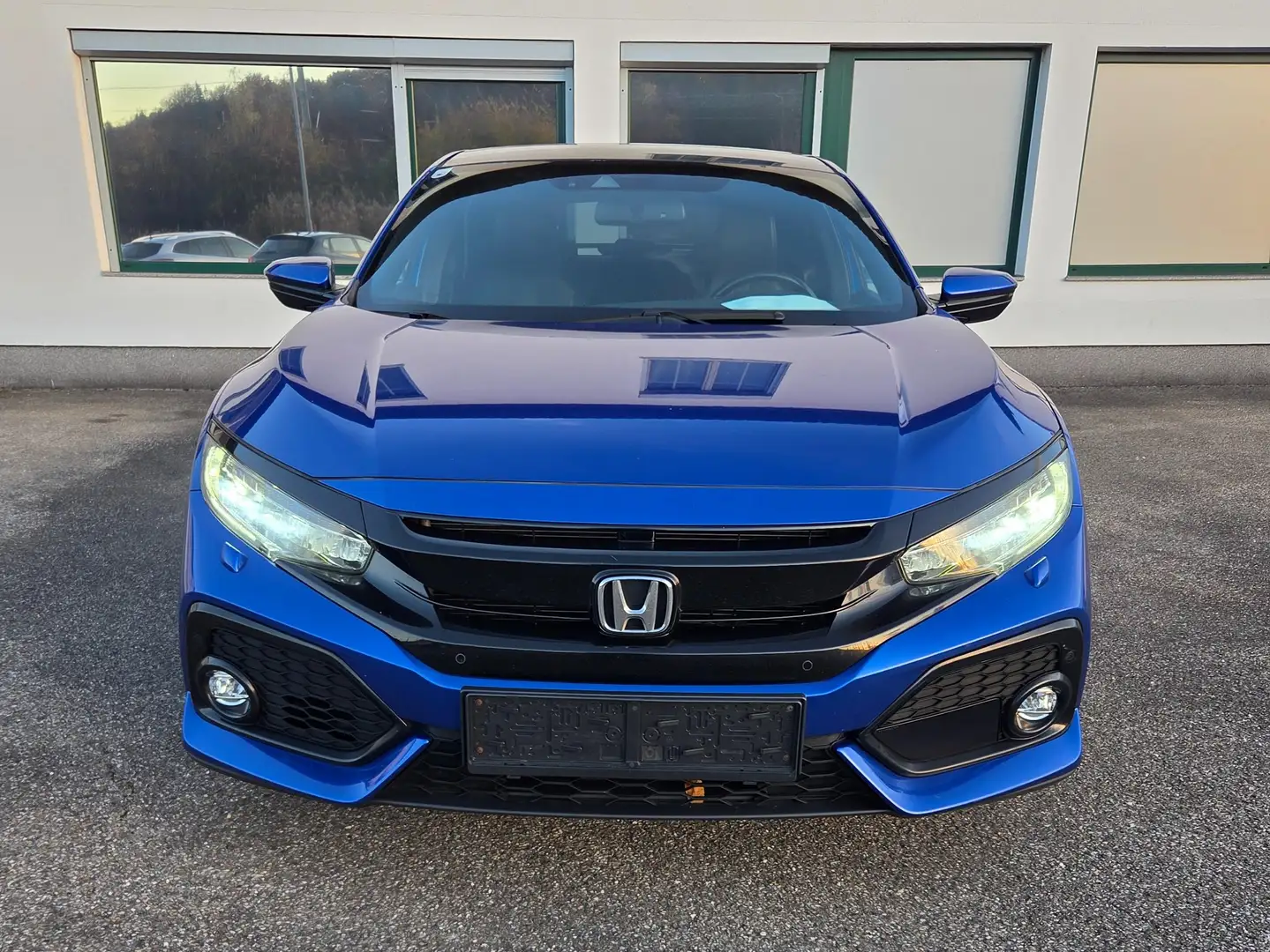 Honda Civic Civic 1,0 VTEC Turbo Executive Executive Blau - 1