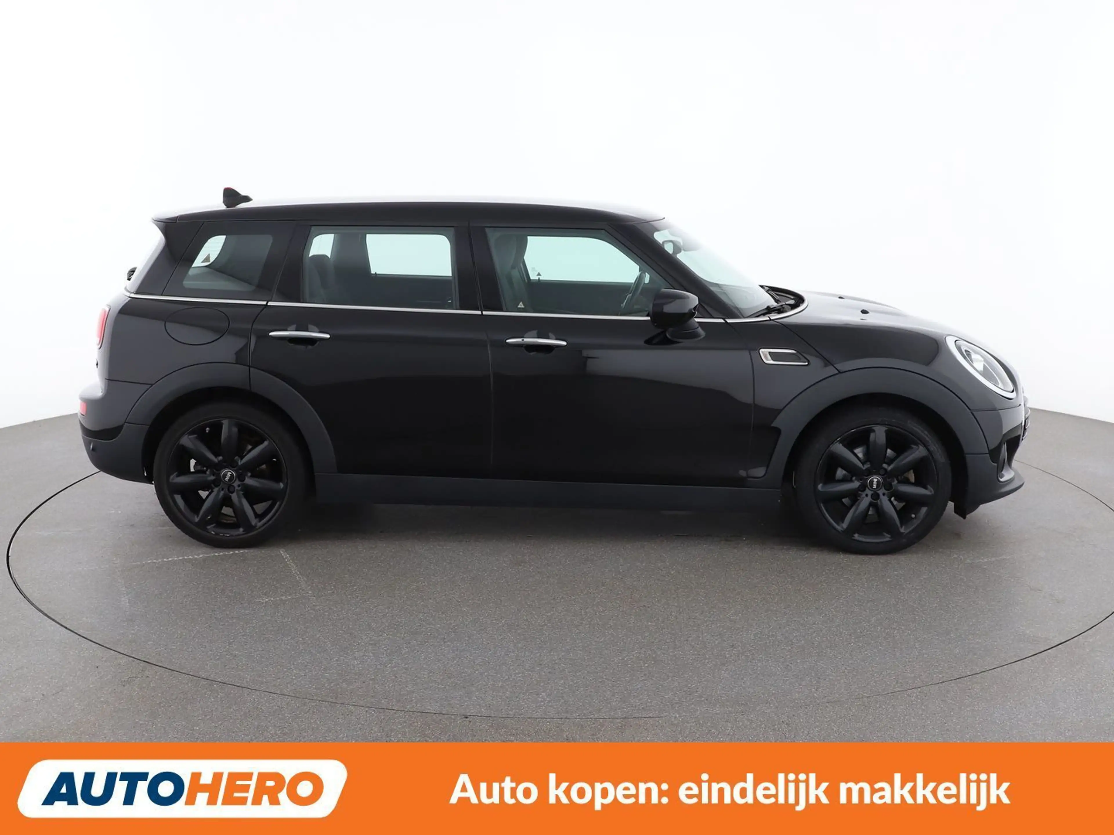 MINI Cooper Clubman Cooper — photo 7