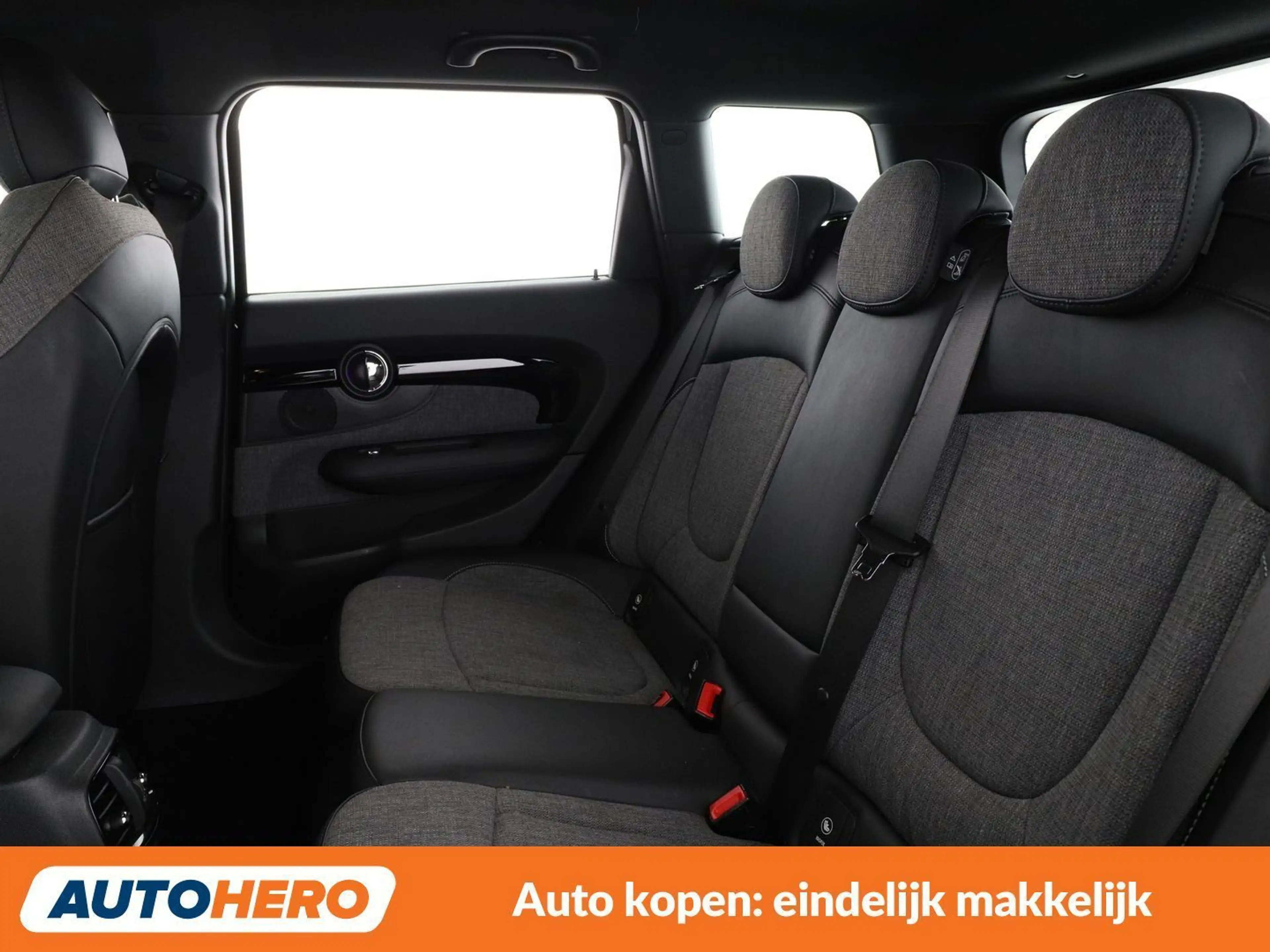 MINI Cooper Clubman Cooper — photo 14