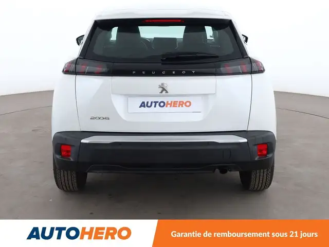 Peugeot 2008 view 5