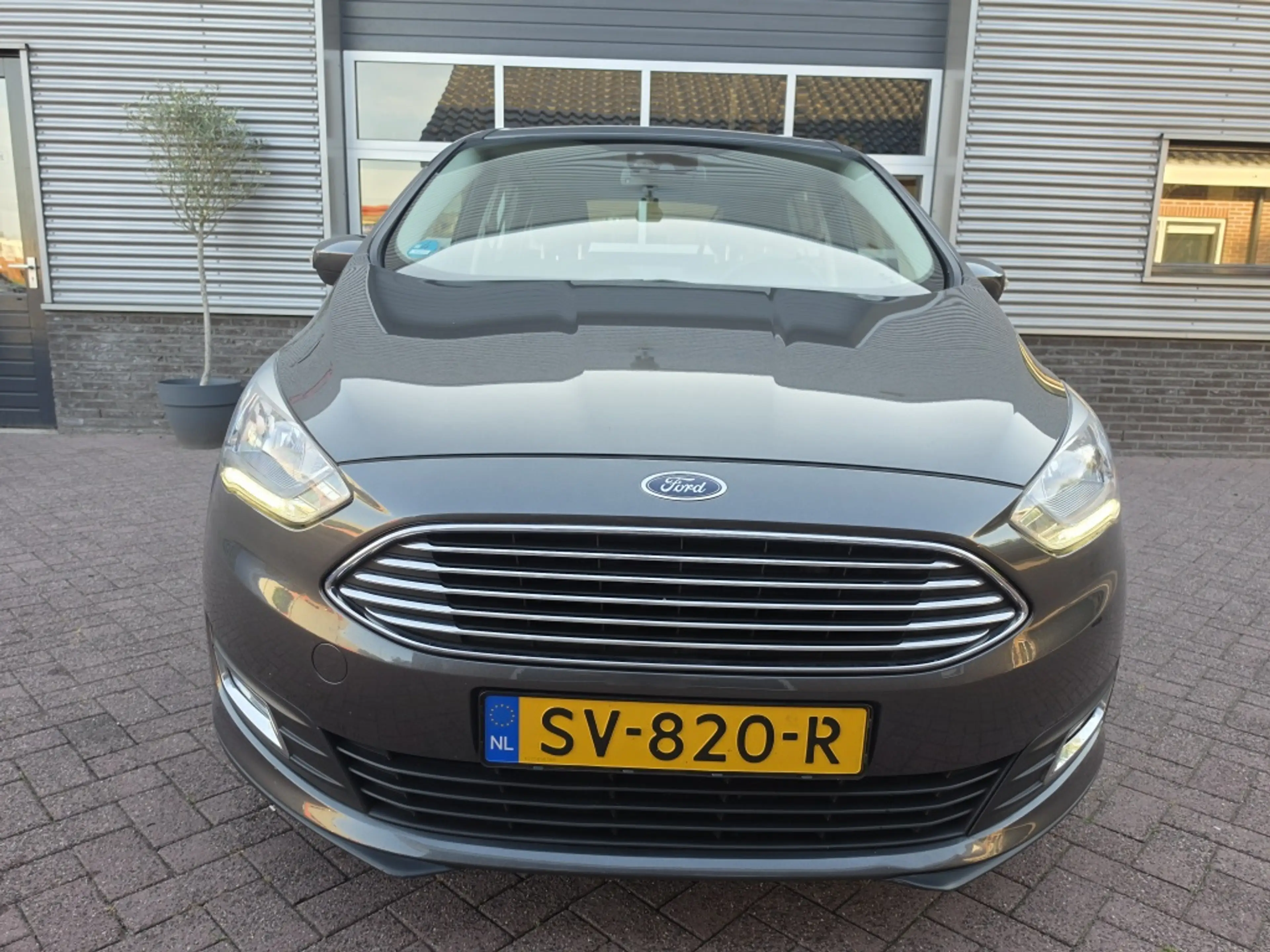 Ford Grand C-Max | NL Auto | Automaat | 1.5 Titanium — photo 3