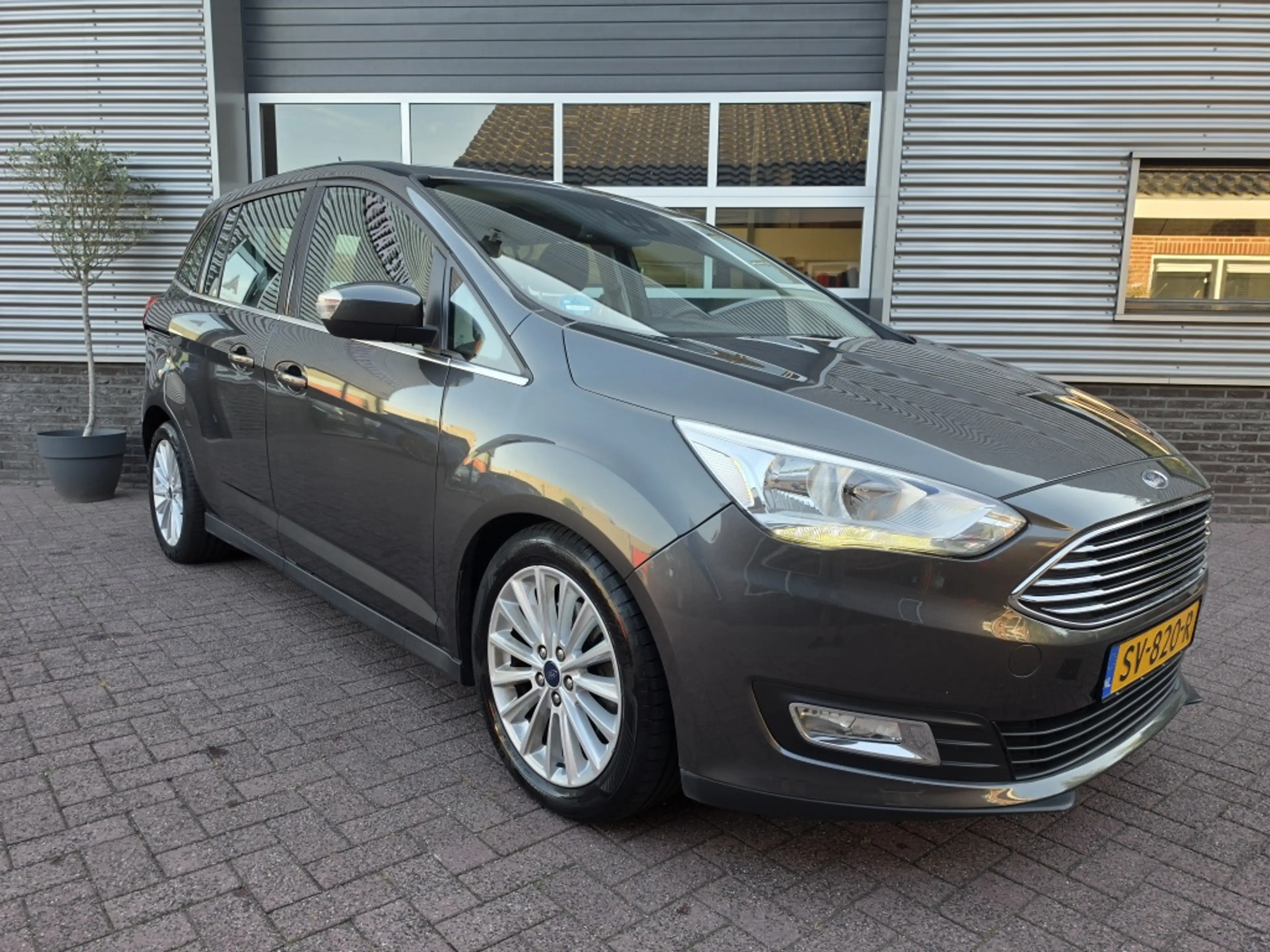 Ford Grand C-Max | NL Auto | Automaat | 1.5 Titanium — photo 4