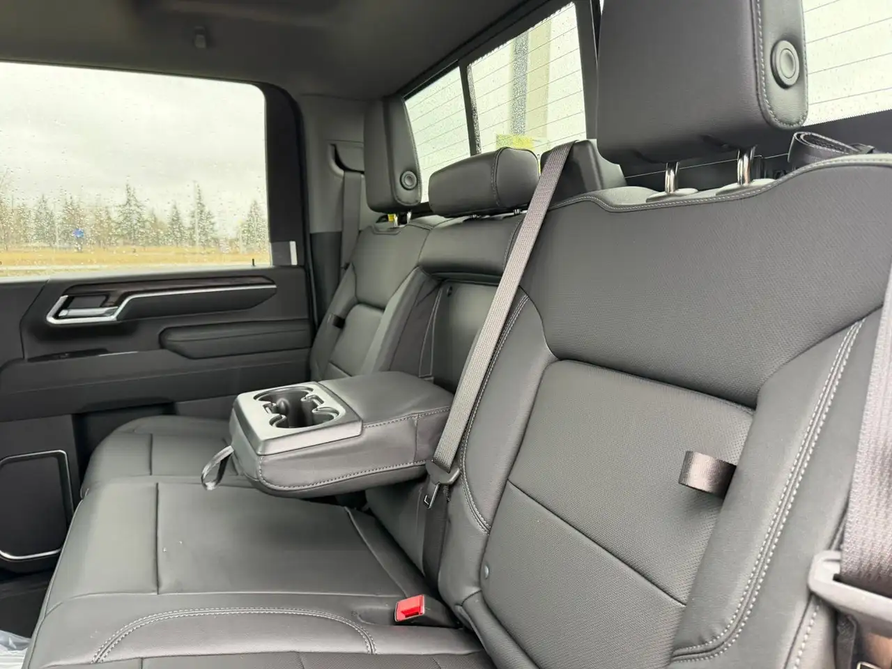 GMC Sierra 2500HD снимка GMC Sierra 2500HD