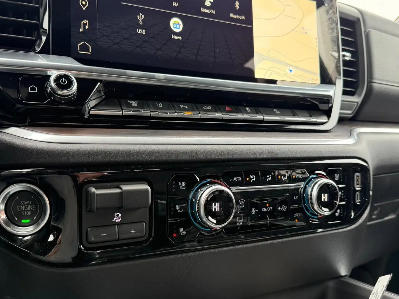 GMC Sierra 2500HD снимка GMC Sierra 2500HD