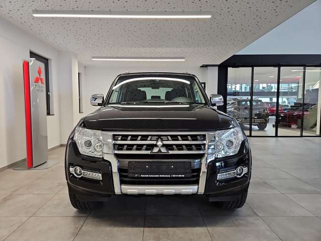 Mitsubishi Pajero 3.2 DI-D Final Edition AHK Rockford Pano Navi