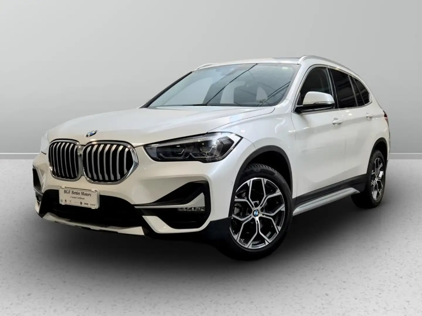 BMW X1 sdrive18d xLine auto Bianco - 1