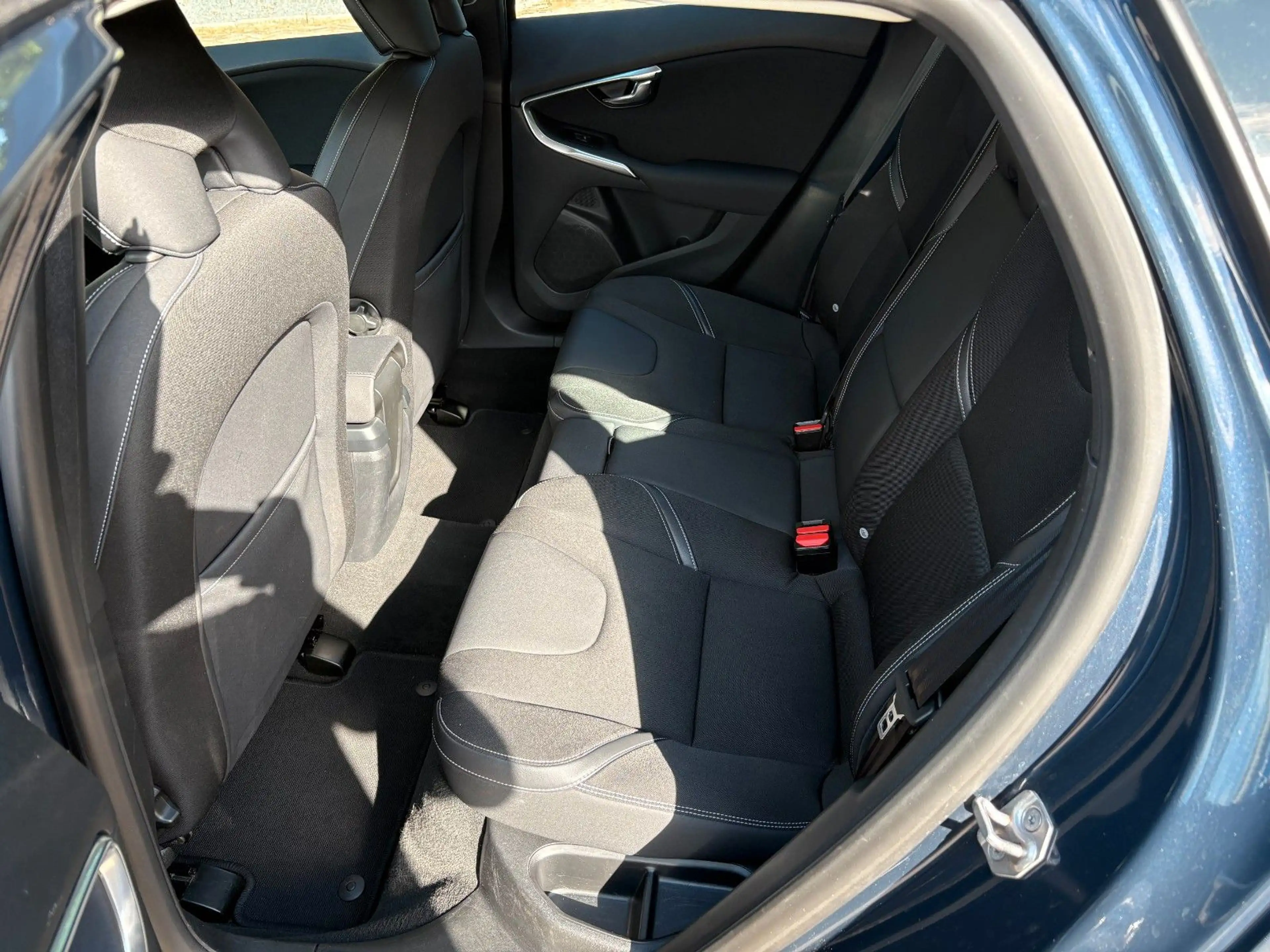 Volvo V40 You! ACC XENON TOTW SPURH KAMERA — photo 11