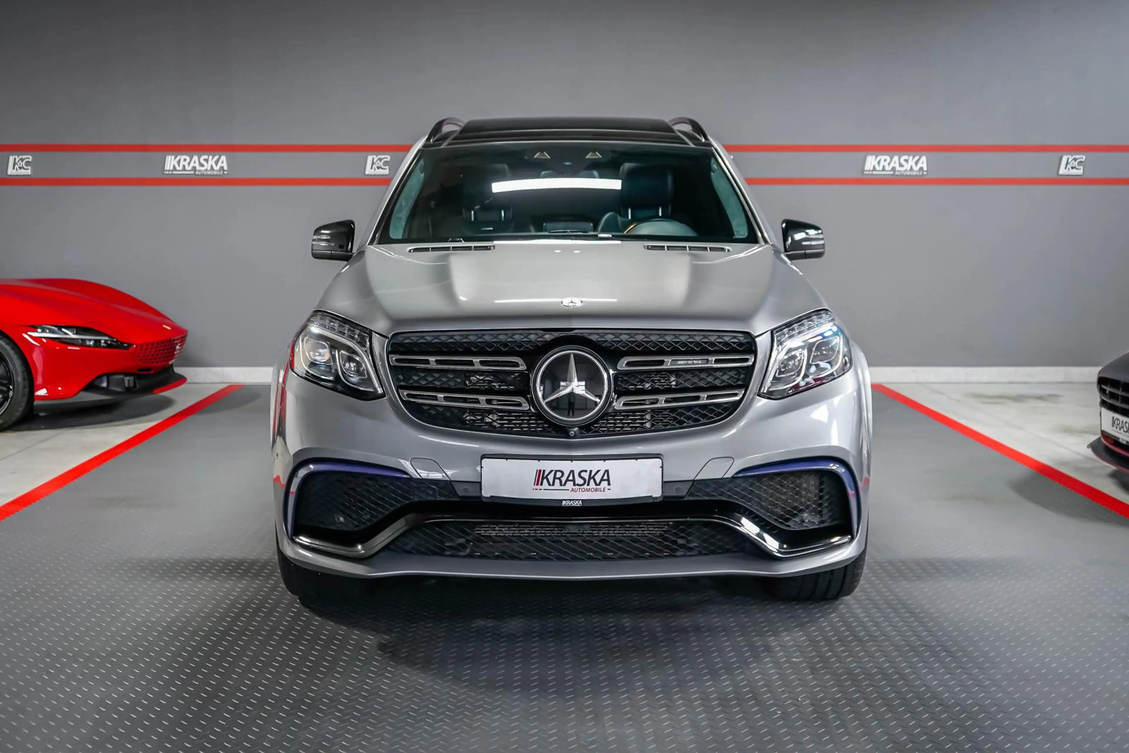 Mercedes-Benz GLS 63 AMG 5.5 V8 4M LED AHK PANO B&O MASSAGE TV — photo 5
