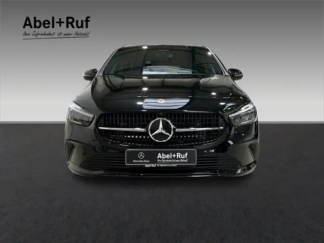 Mercedes-Benz B Class view 2