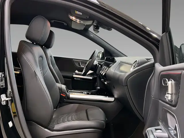 Mercedes-Benz B Class view 14