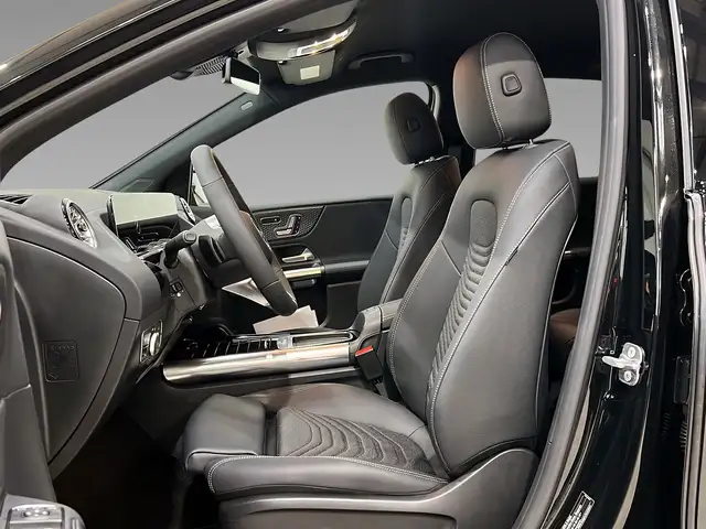 Mercedes-Benz B Class view 8