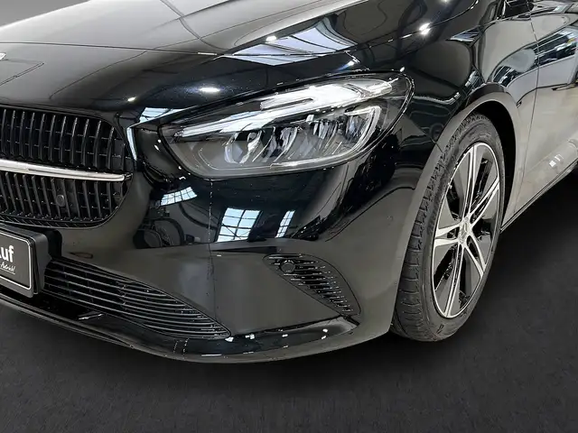 Mercedes-Benz B Class view 15