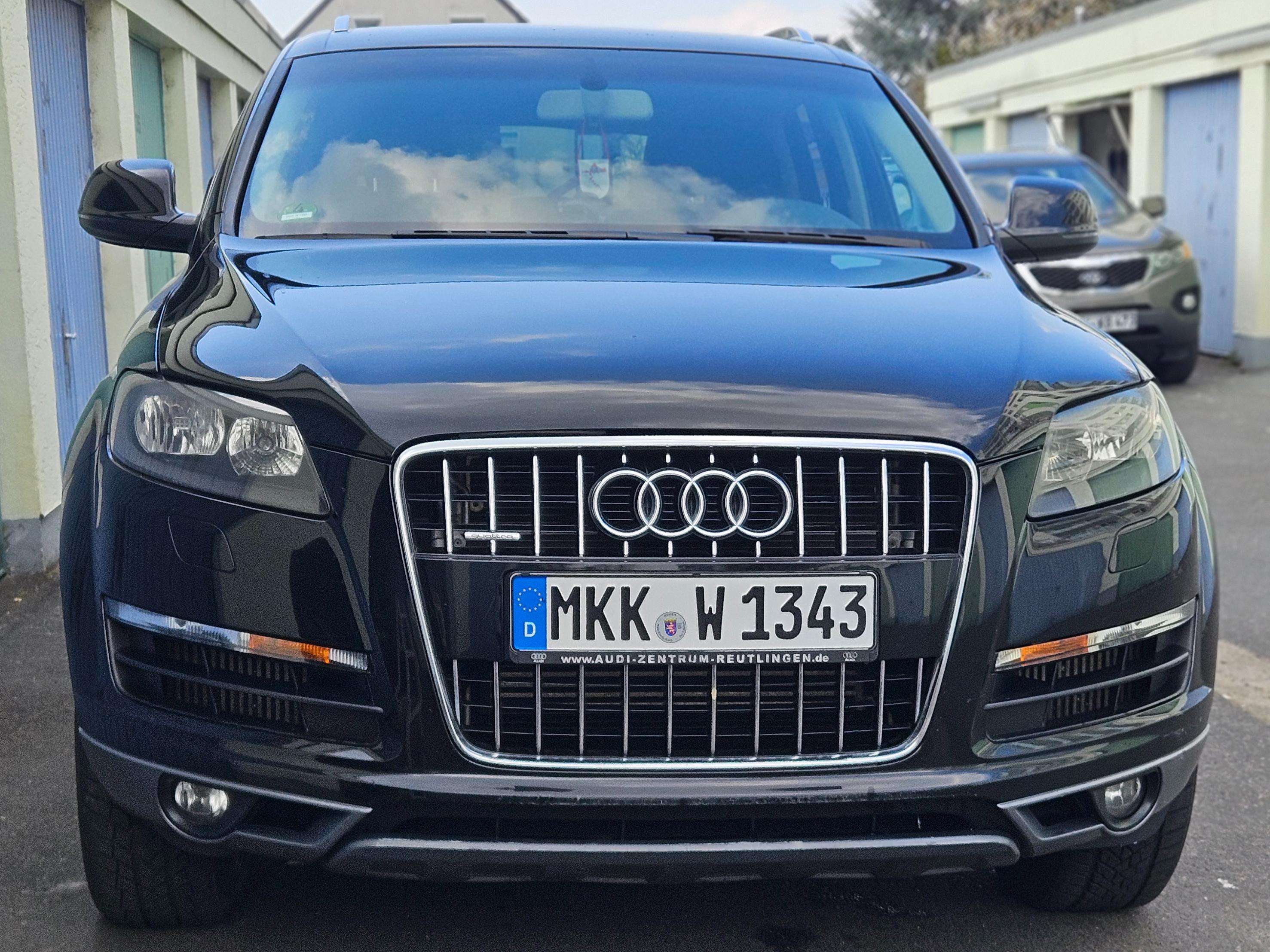 Second hand Audi Q7 3.0
