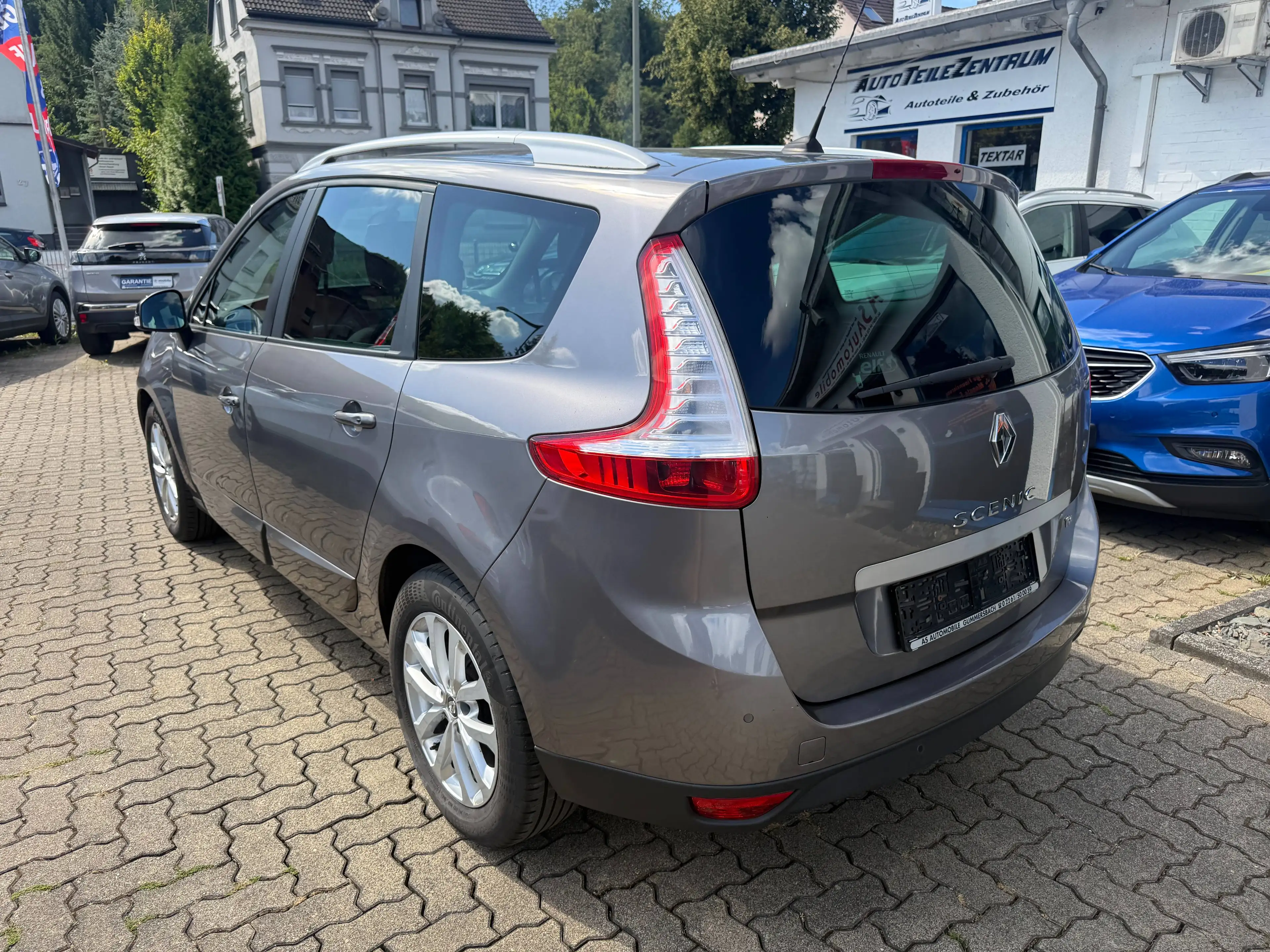 Renault Grand Scenic 1.2 TCe ENERGY Grand Limited+7 SITZE+2. HAND+NAVI+KLIMATRONIK+6 GANG+PDC+SHZ+TÜV:NEU — photo 6