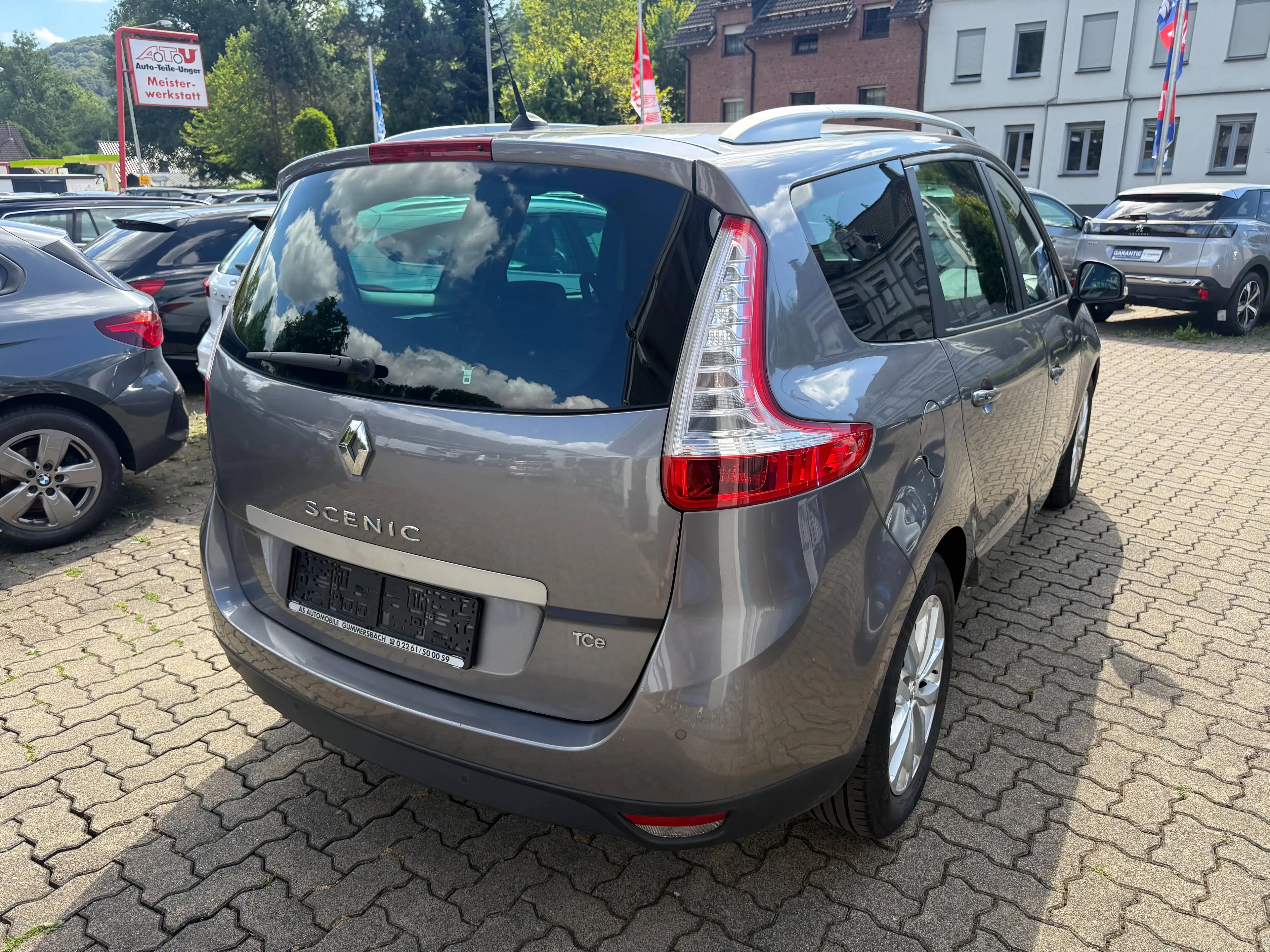 Renault Grand Scenic 1.2 TCe ENERGY Grand Limited+7 SITZE+2. HAND+NAVI+KLIMATRONIK+6 GANG+PDC+SHZ+TÜV:NEU — photo 4