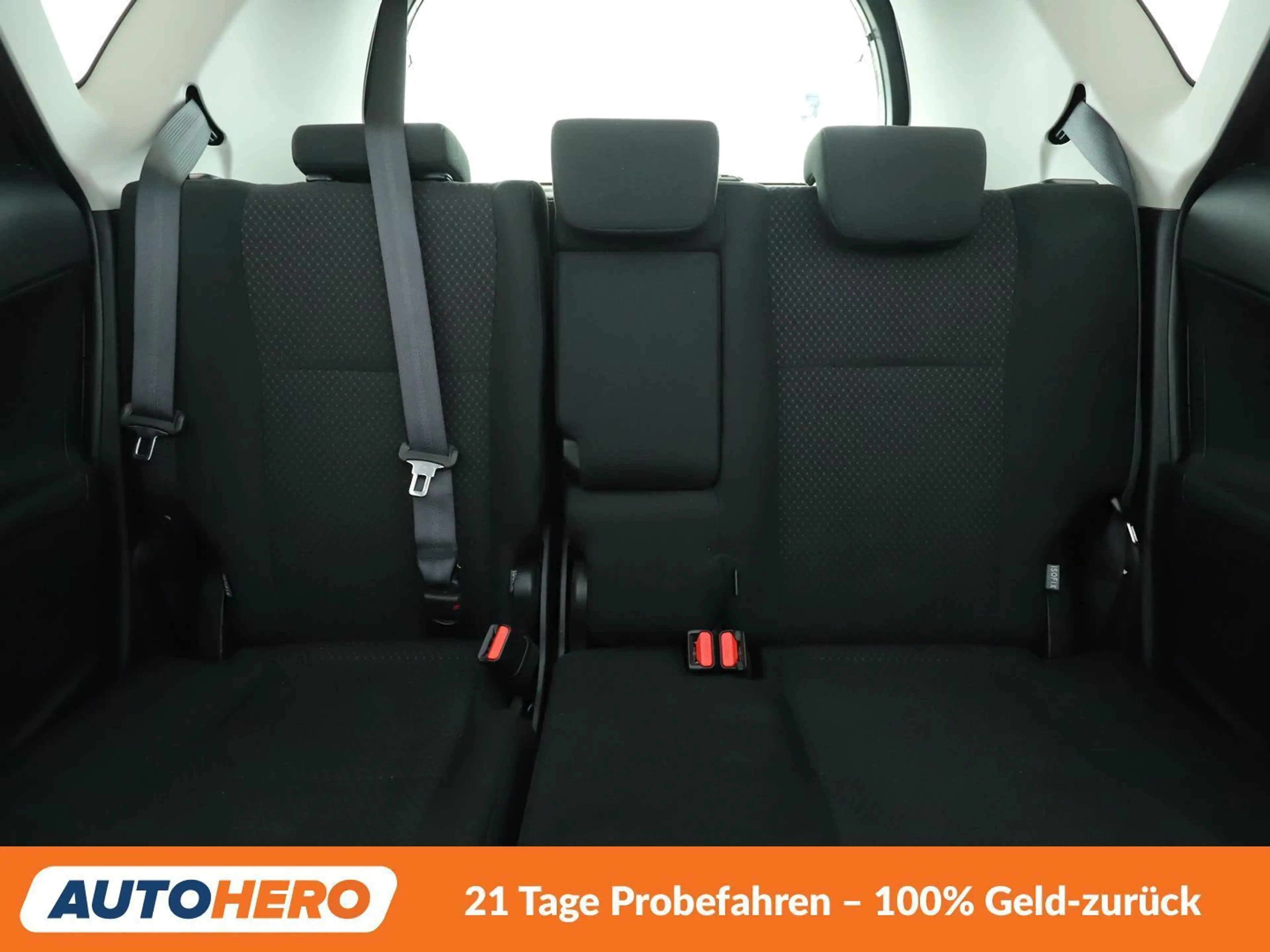 Toyota Verso-S 1.33 Dual VVT-i Life *NAVI*TEMPO*SHZ* — photo 15