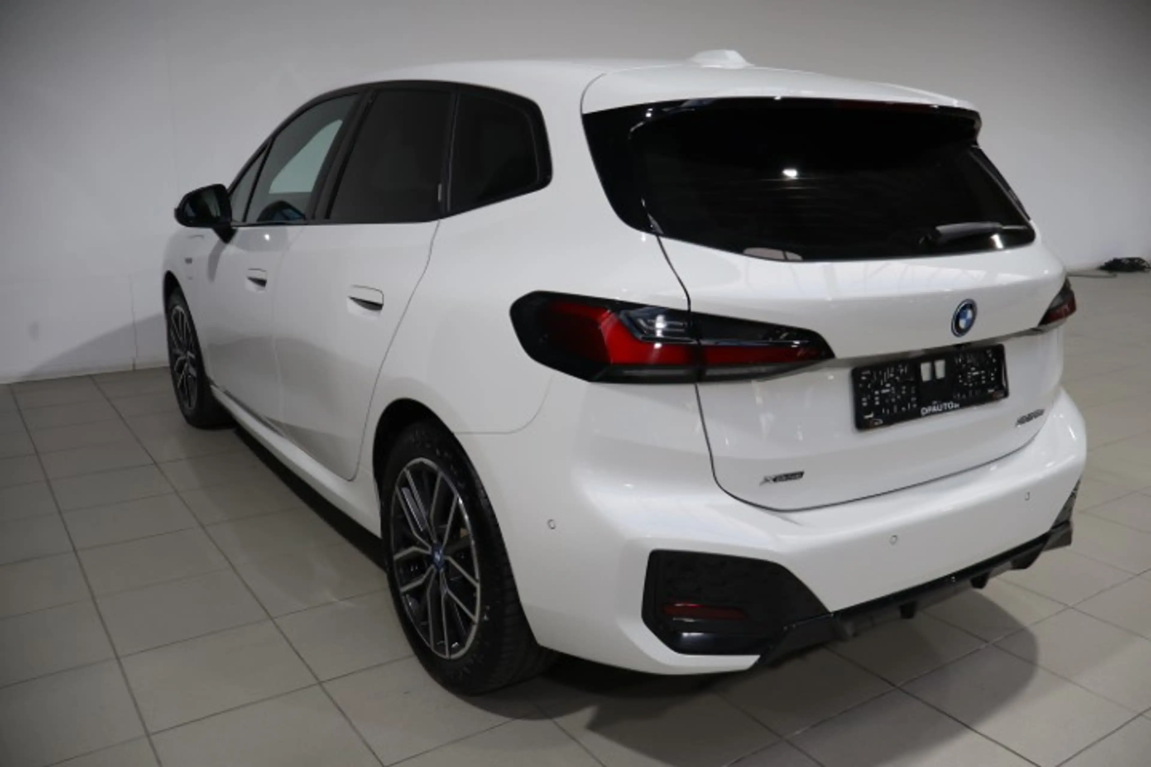 BMW 225 Active Tourer PHEV 225xeA M PACK — photo 8