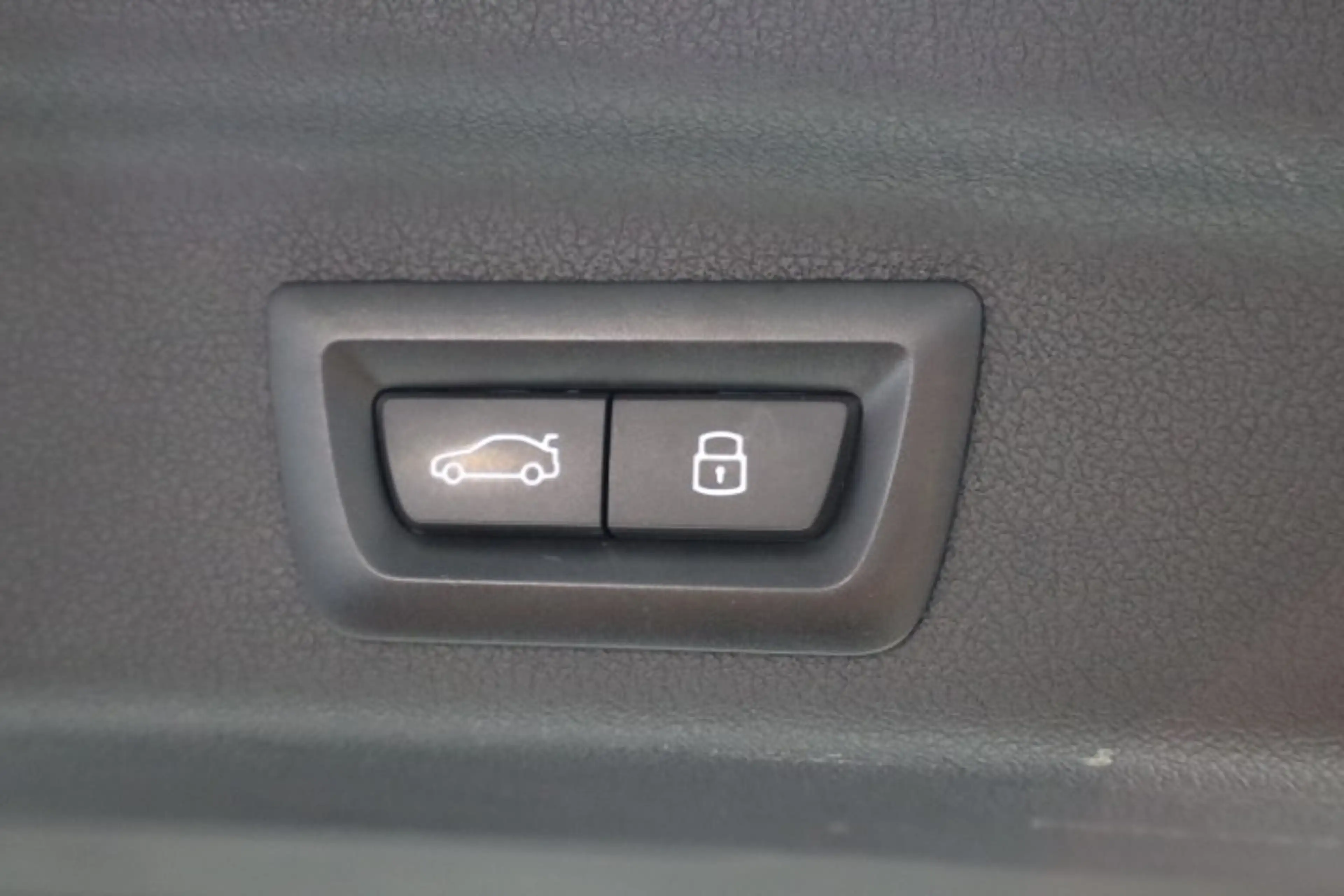 BMW 225 Active Tourer PHEV 225xeA M PACK — photo 10