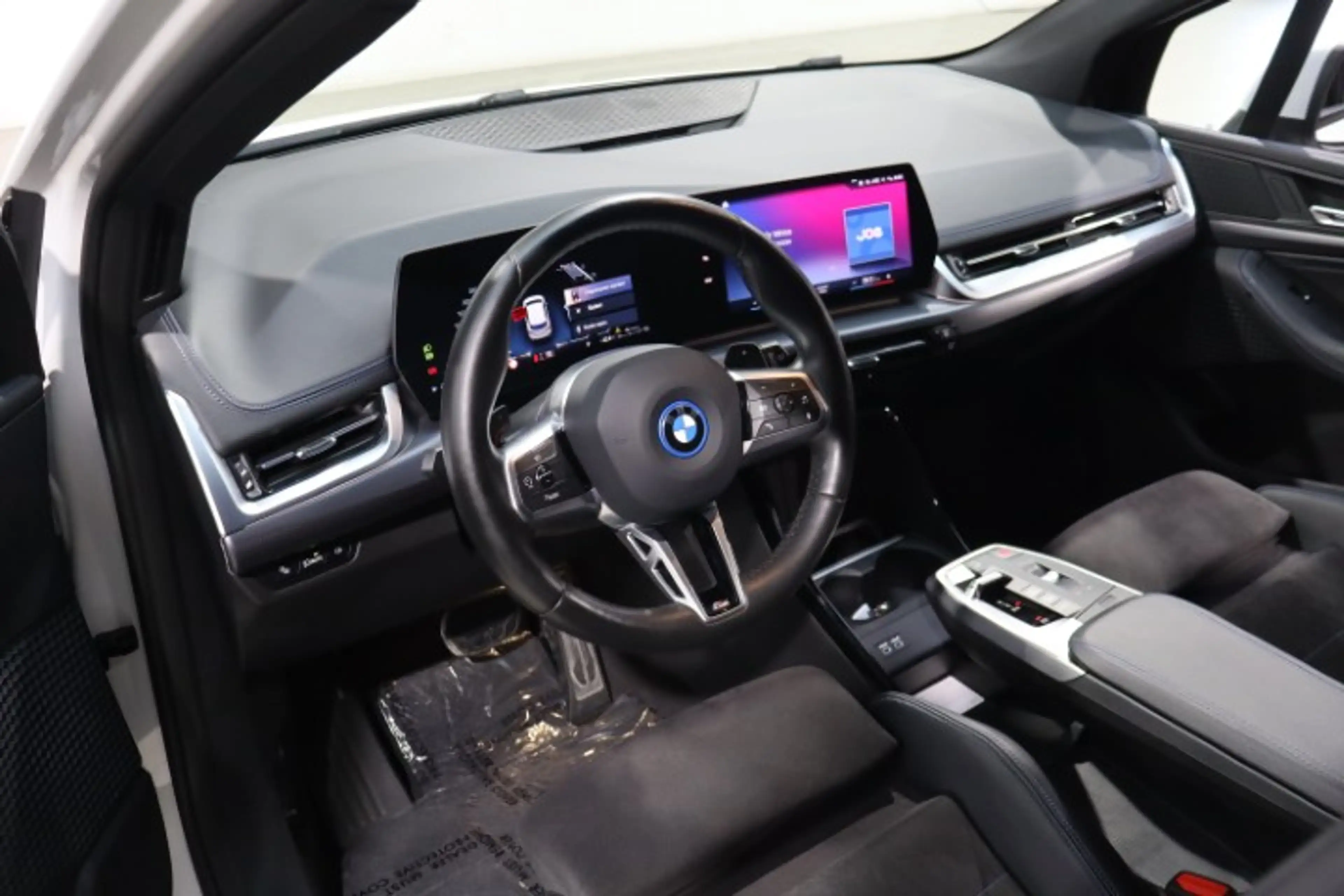 BMW 225 Active Tourer PHEV 225xeA M PACK — photo 13