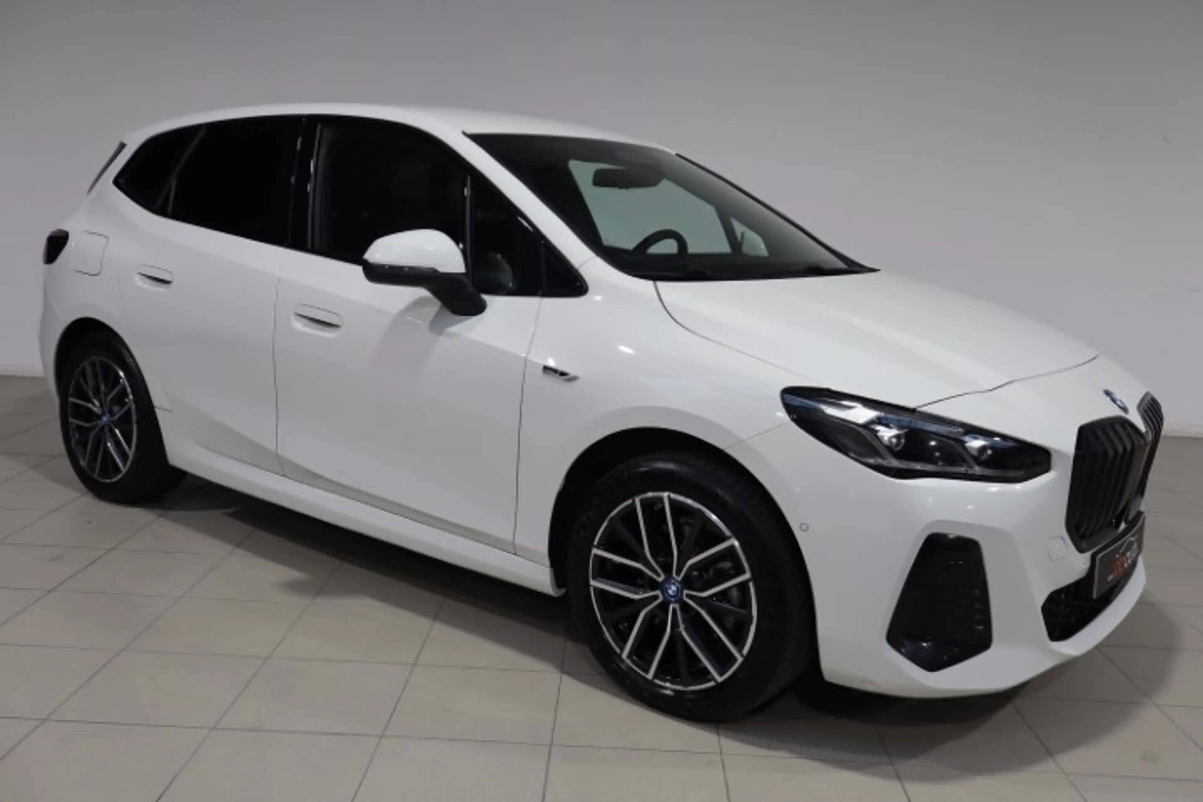 BMW 225 Active Tourer PHEV 225xeA M PACK — photo 2