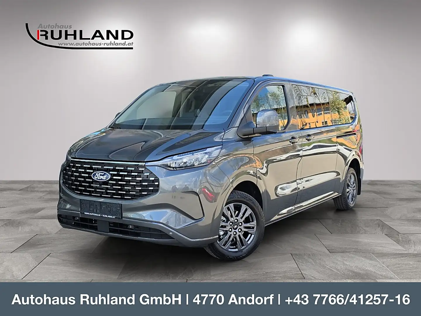 Ford Tourneo Custom Bus 2.5 PHEV 340 L2H1 FWD Titanium Aut. Grau - 1