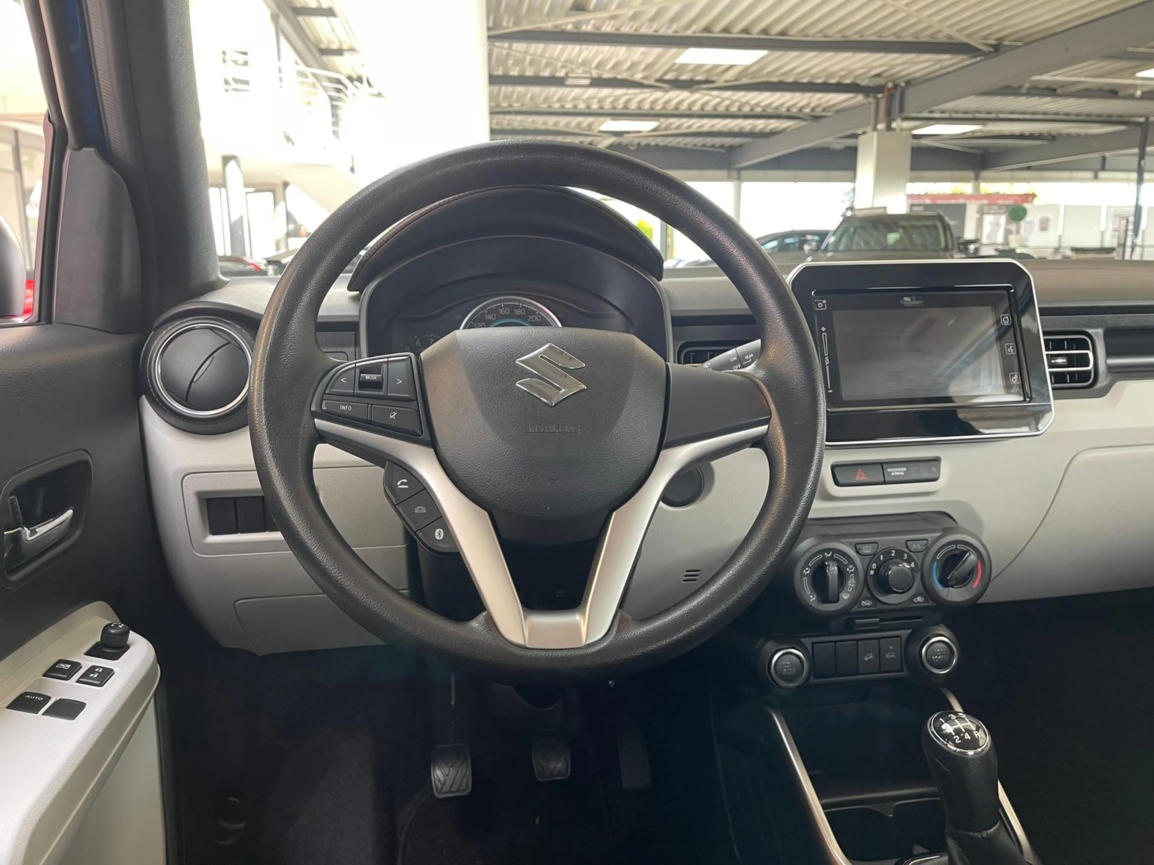Suzuki Ignis 1.2 SHVS Comfort+Allrad+Kamera+Klima+Touch — photo 9