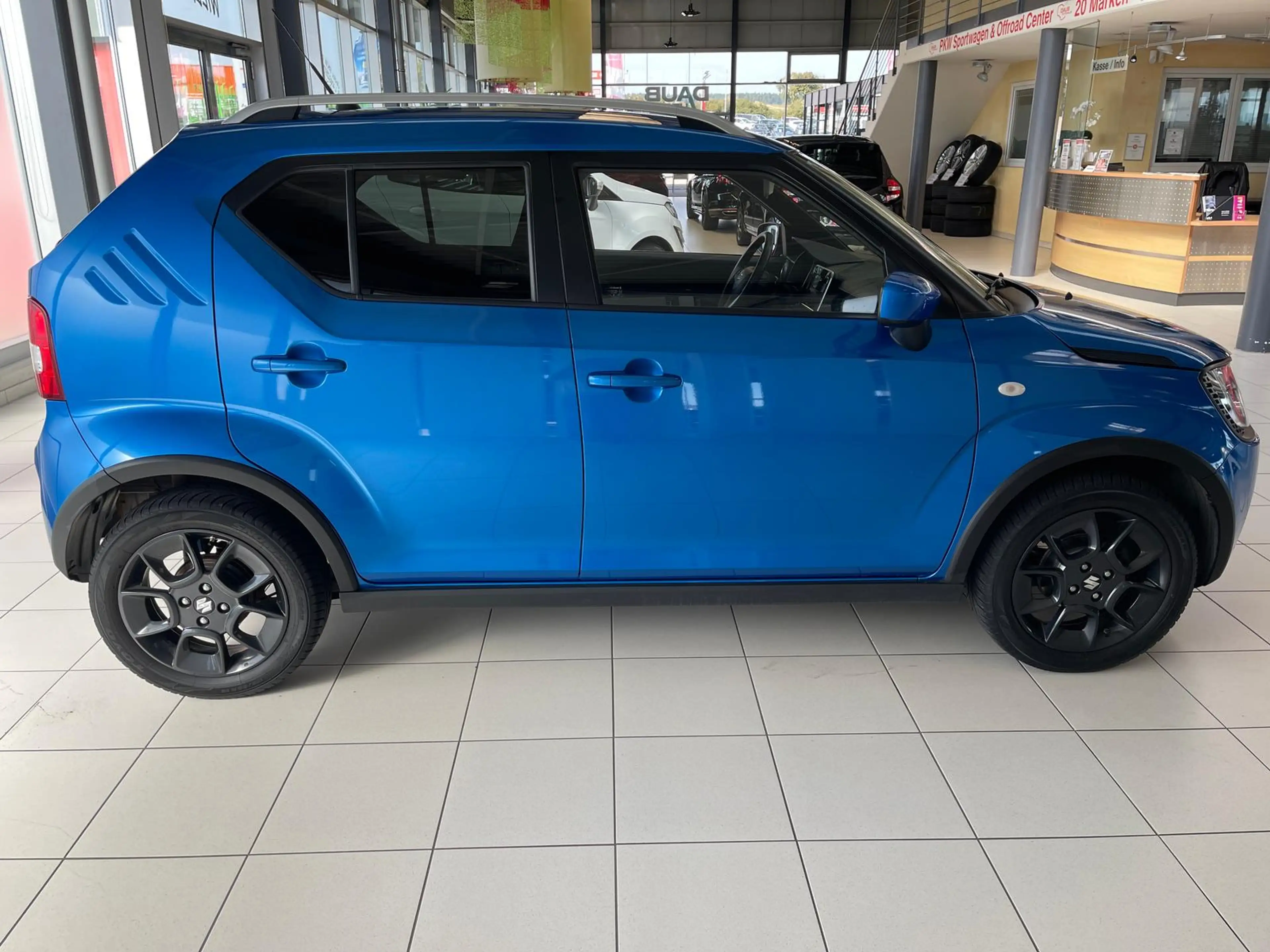 Suzuki Ignis 1.2 SHVS Comfort+Allrad+Kamera+Klima+Touch — photo 6