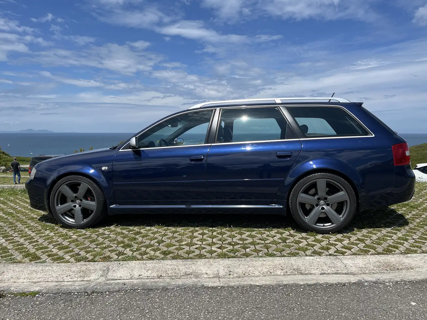 Audi RS6 Avant 4.2 quattro Tiptronic Albastru - 2