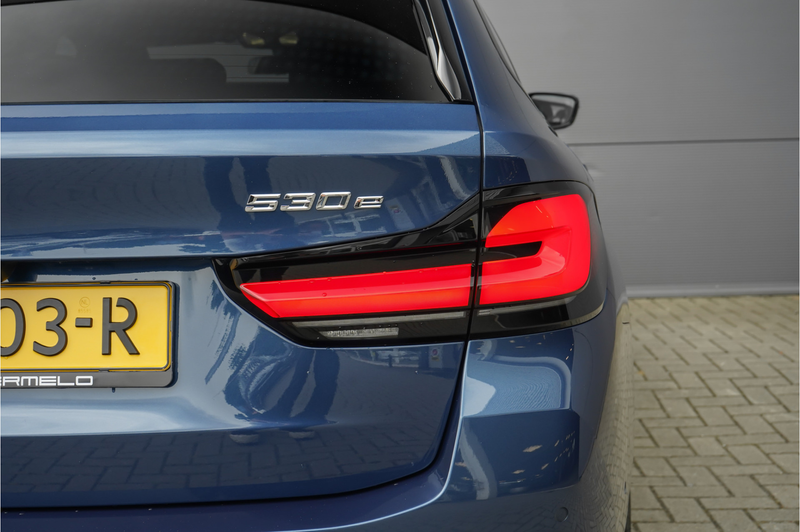 BMW 530 5-serie Touring 530e M-Sport Pano ACC H/K Laser 36 — photo 24