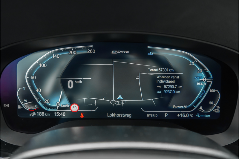 BMW 530 5-serie Touring 530e M-Sport Pano ACC H/K Laser 36 — photo 31