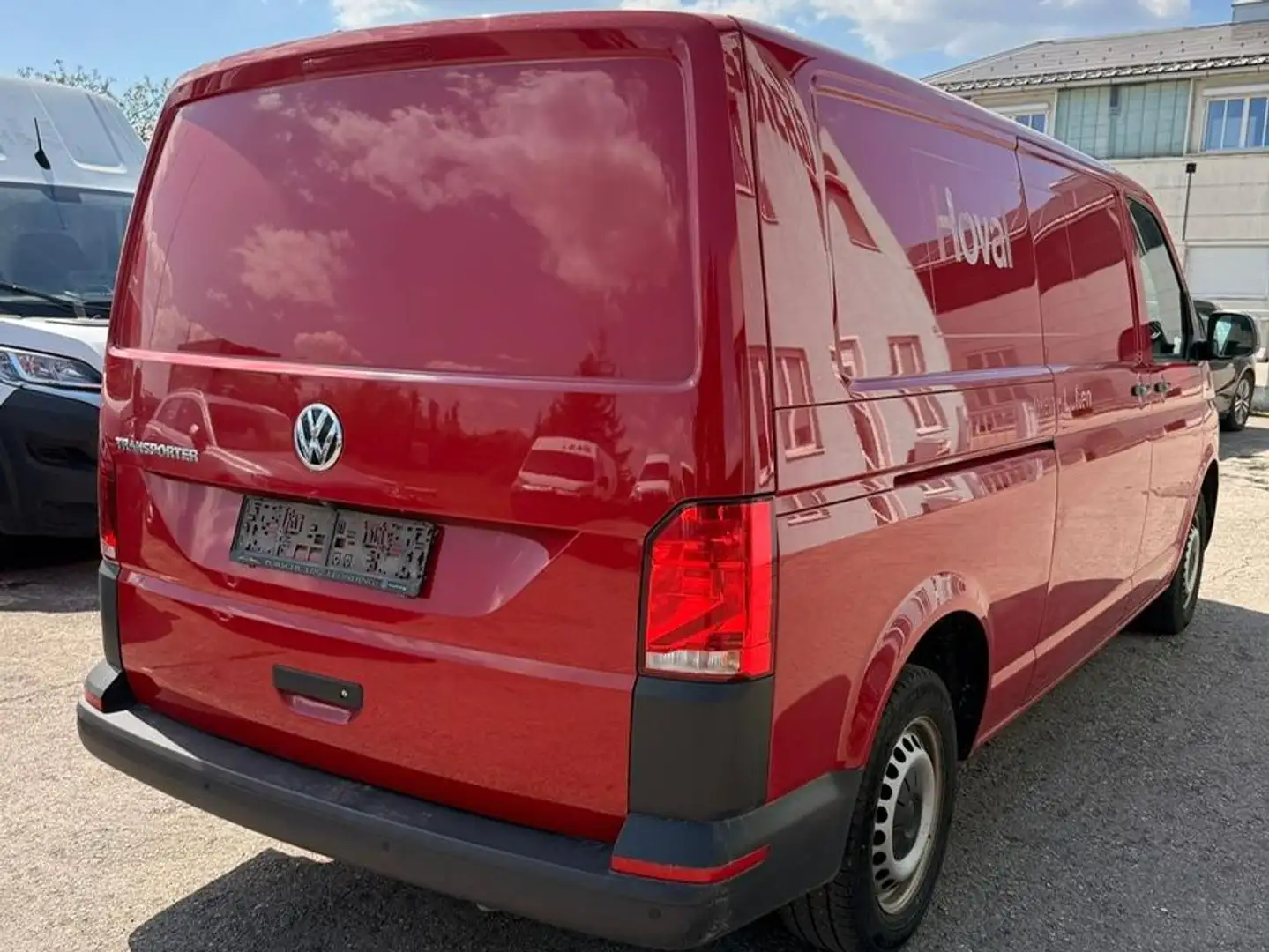 Volkswagen T6.1 Transporter Rot - 2