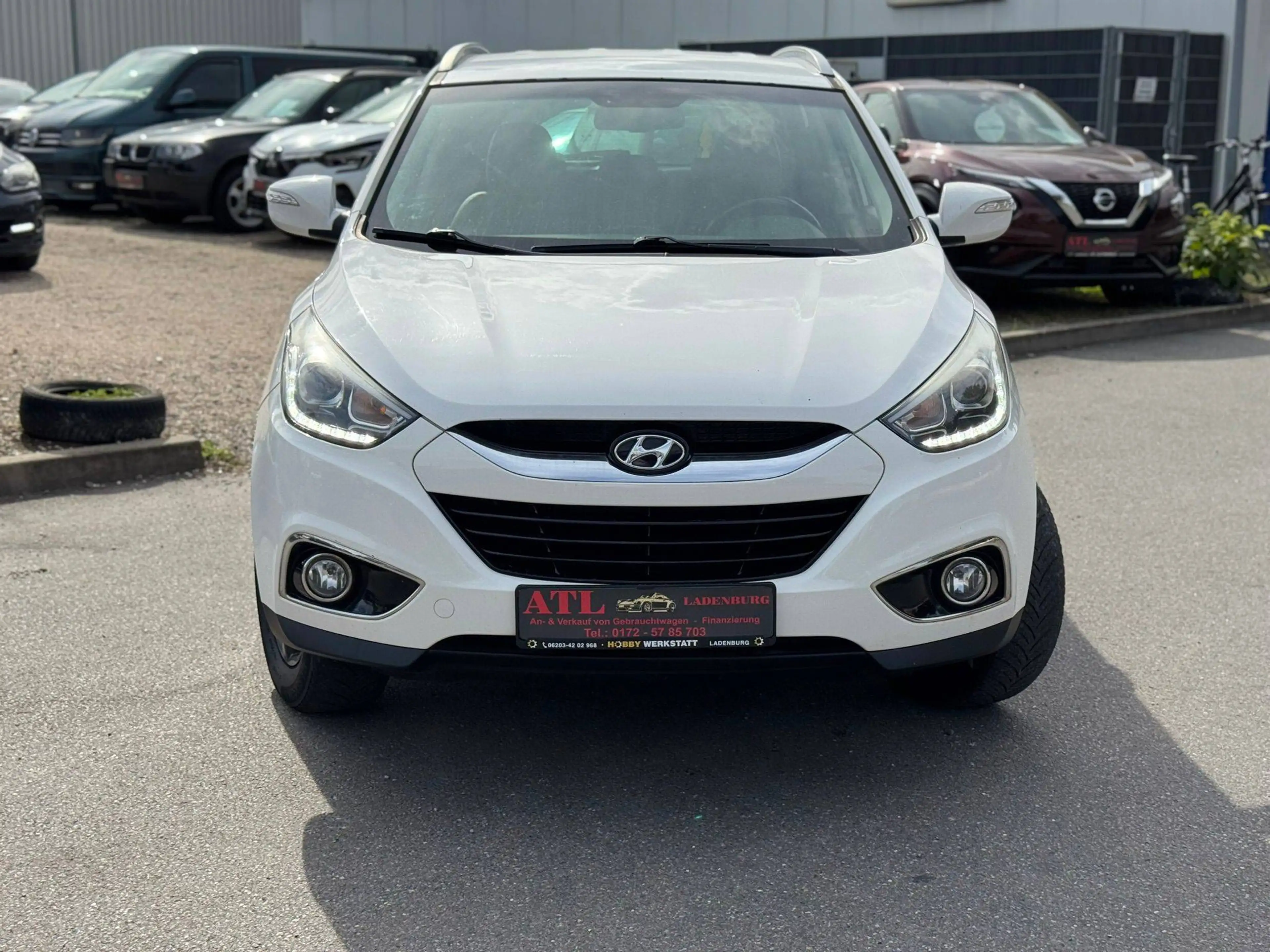 Hyundai iX35 FIFA World Cup Edition 2WD — photo 6