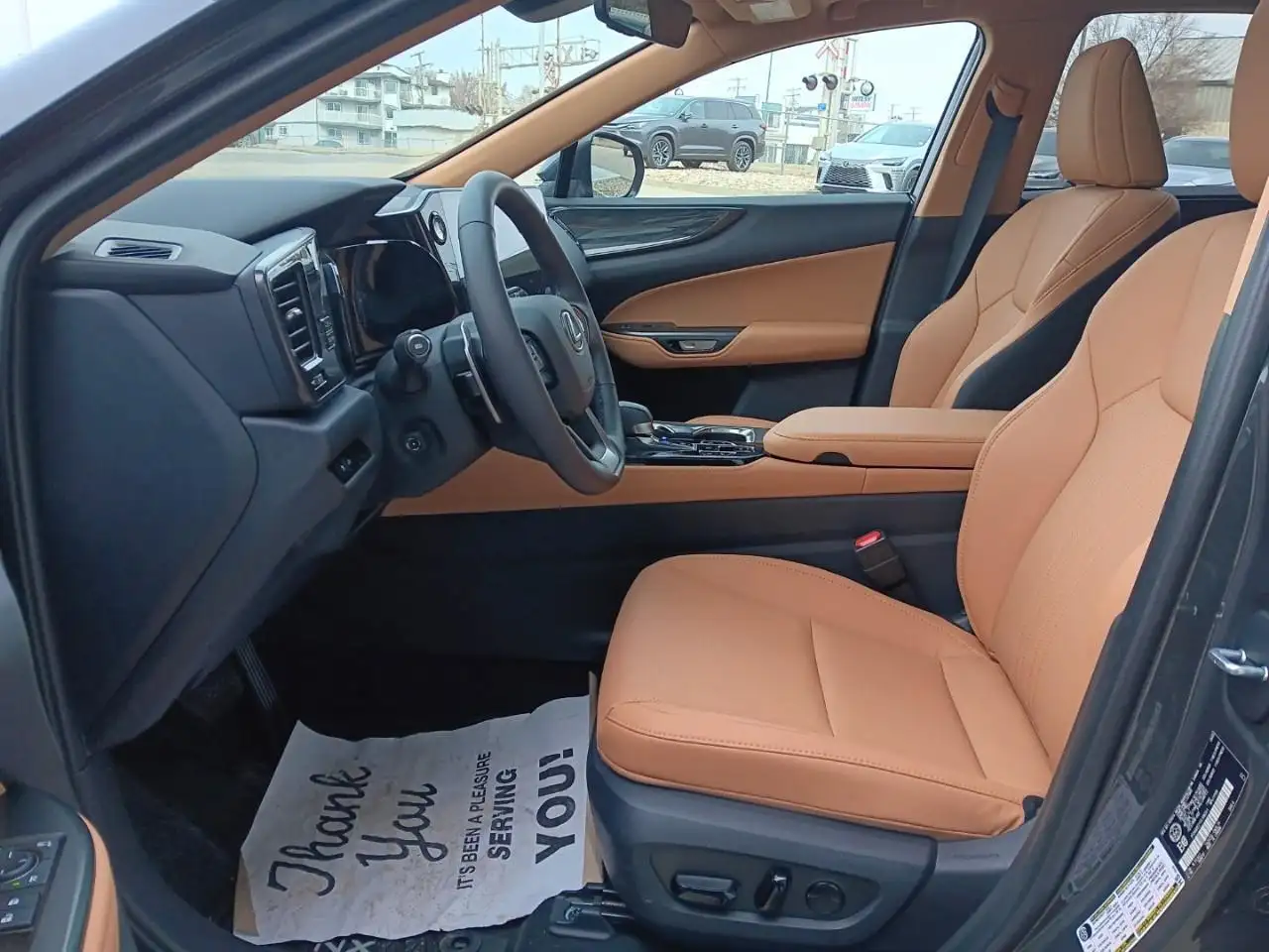 Lexus NX снимка Lexus NX