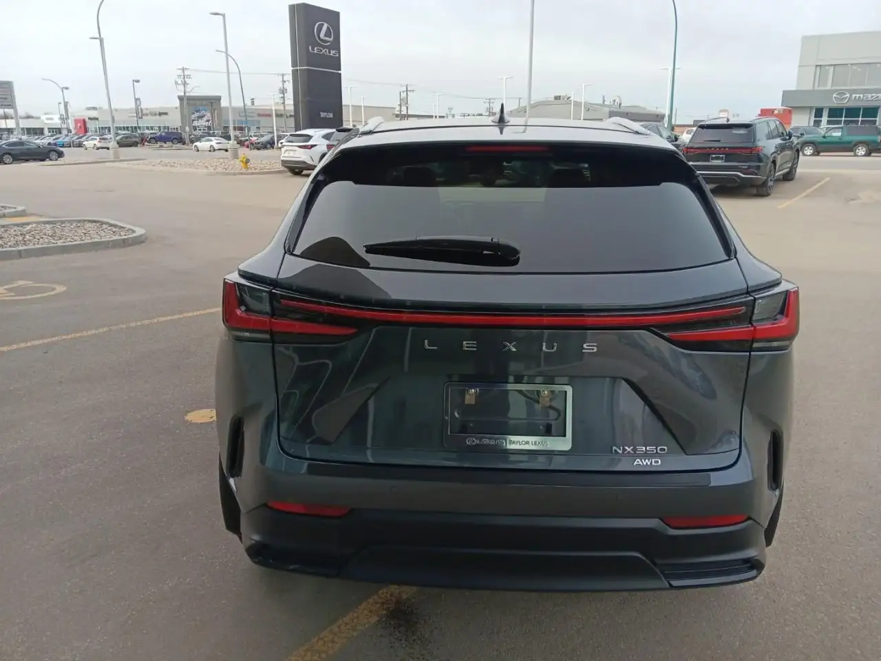 Lexus NX снимка Lexus NX