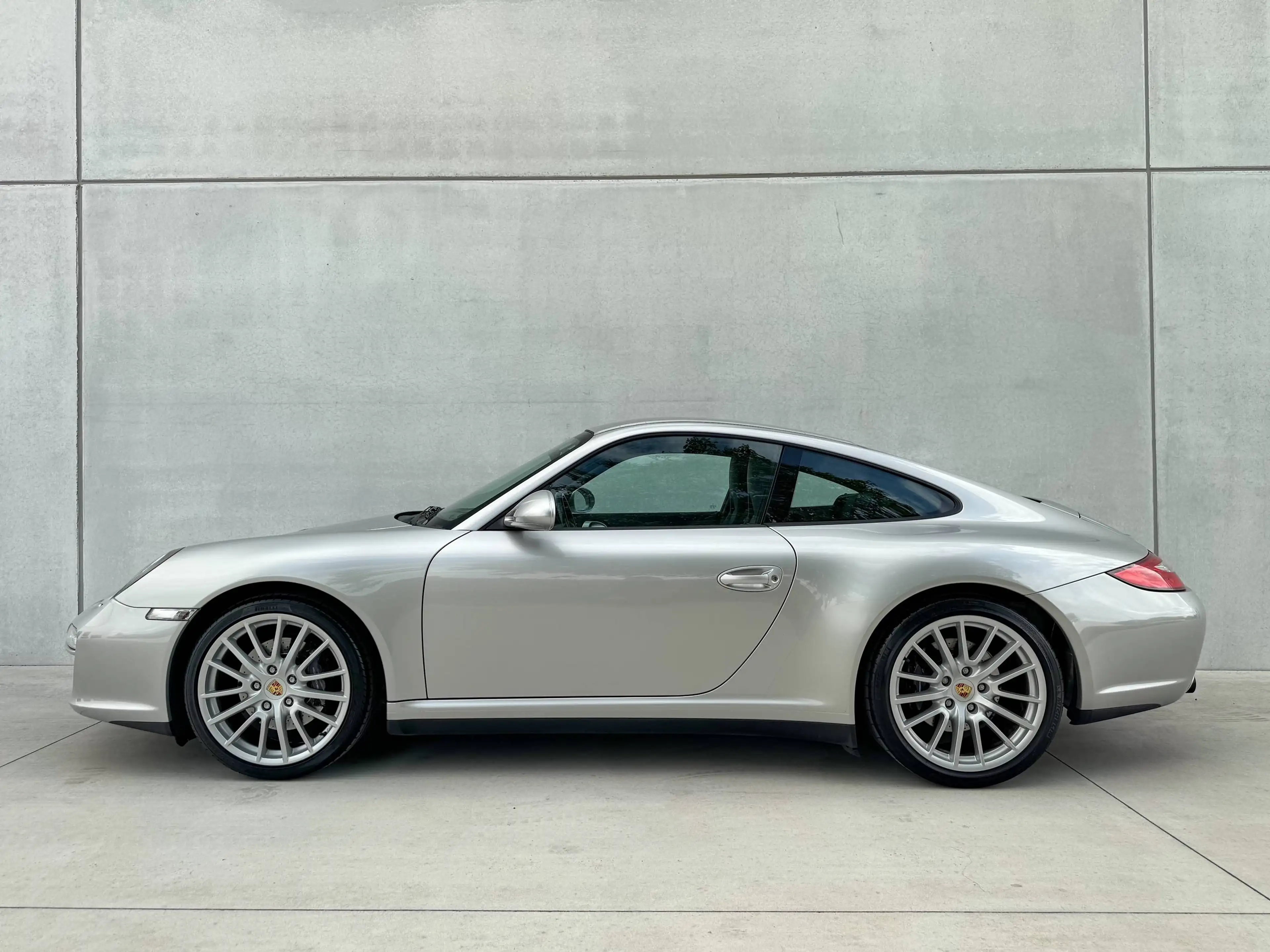 Porsche 911 911 Carrera 4 3.6i Coupé — photo 4